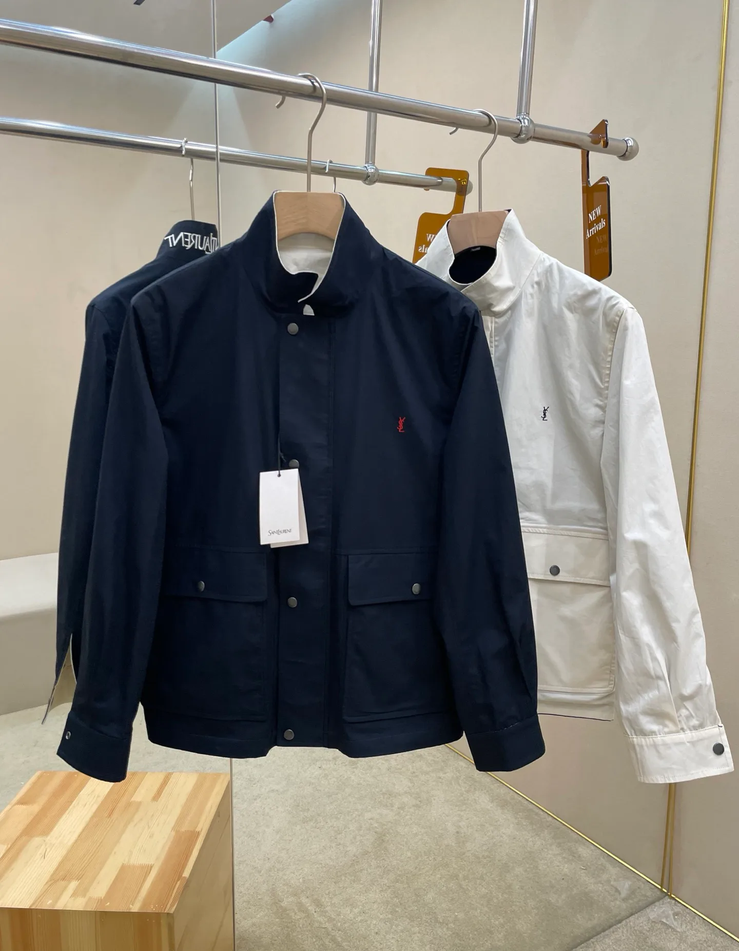 Women's Jackets And Down Jackets SAINT LAURENT 18052351