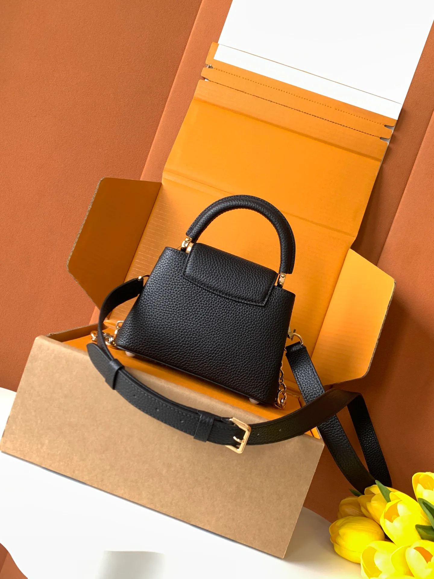 Women's Classic Handbags LOUIS VUITTON 18520873