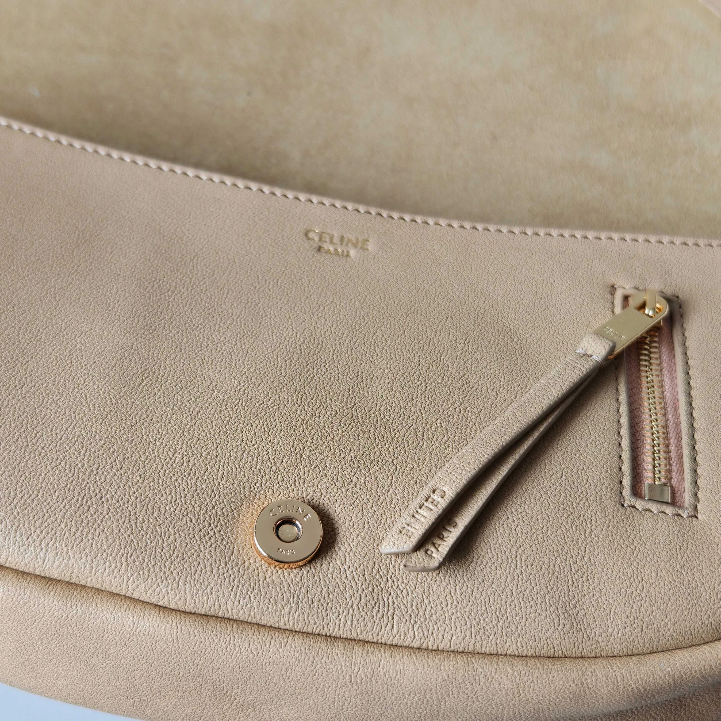 Women's Classic Handbags CELINE 16869088