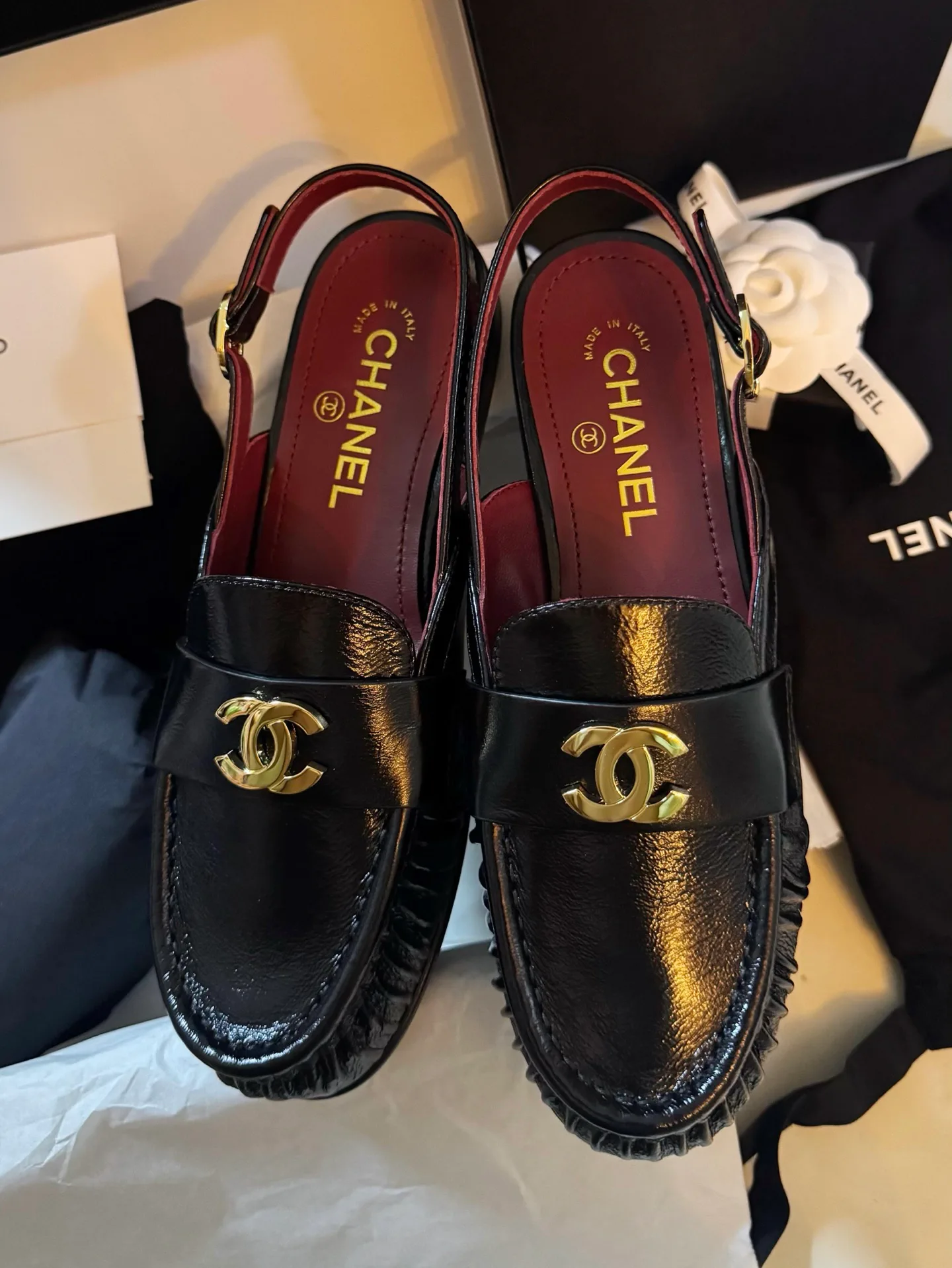 Women's Loafers And Moccasins CHANEL 18107569