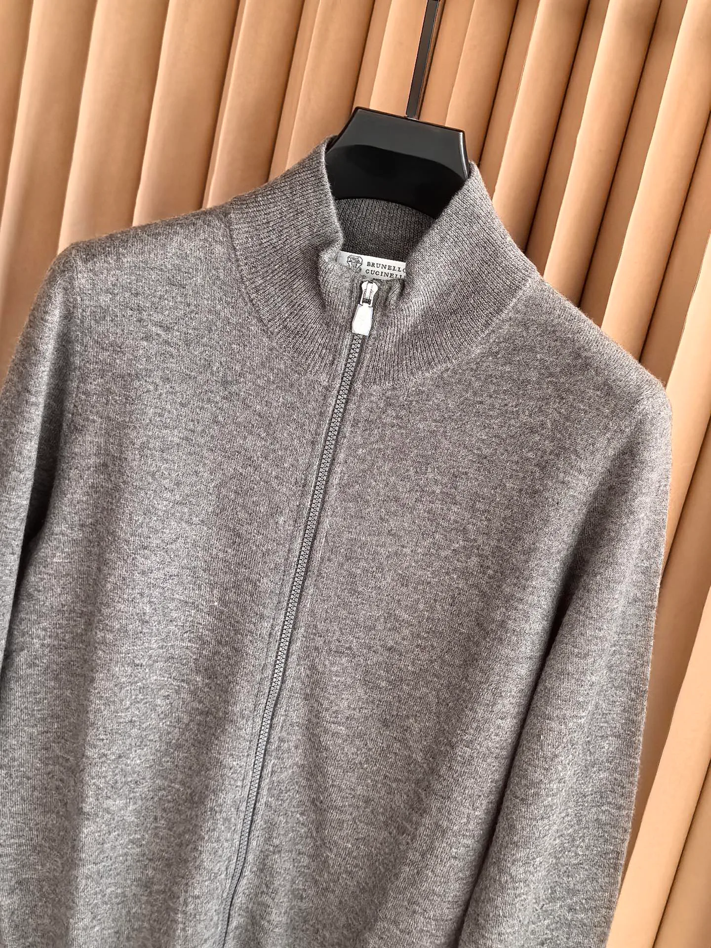 Men's Jumpers And Sweaters BRUNELLO CUCINELLI 17845118