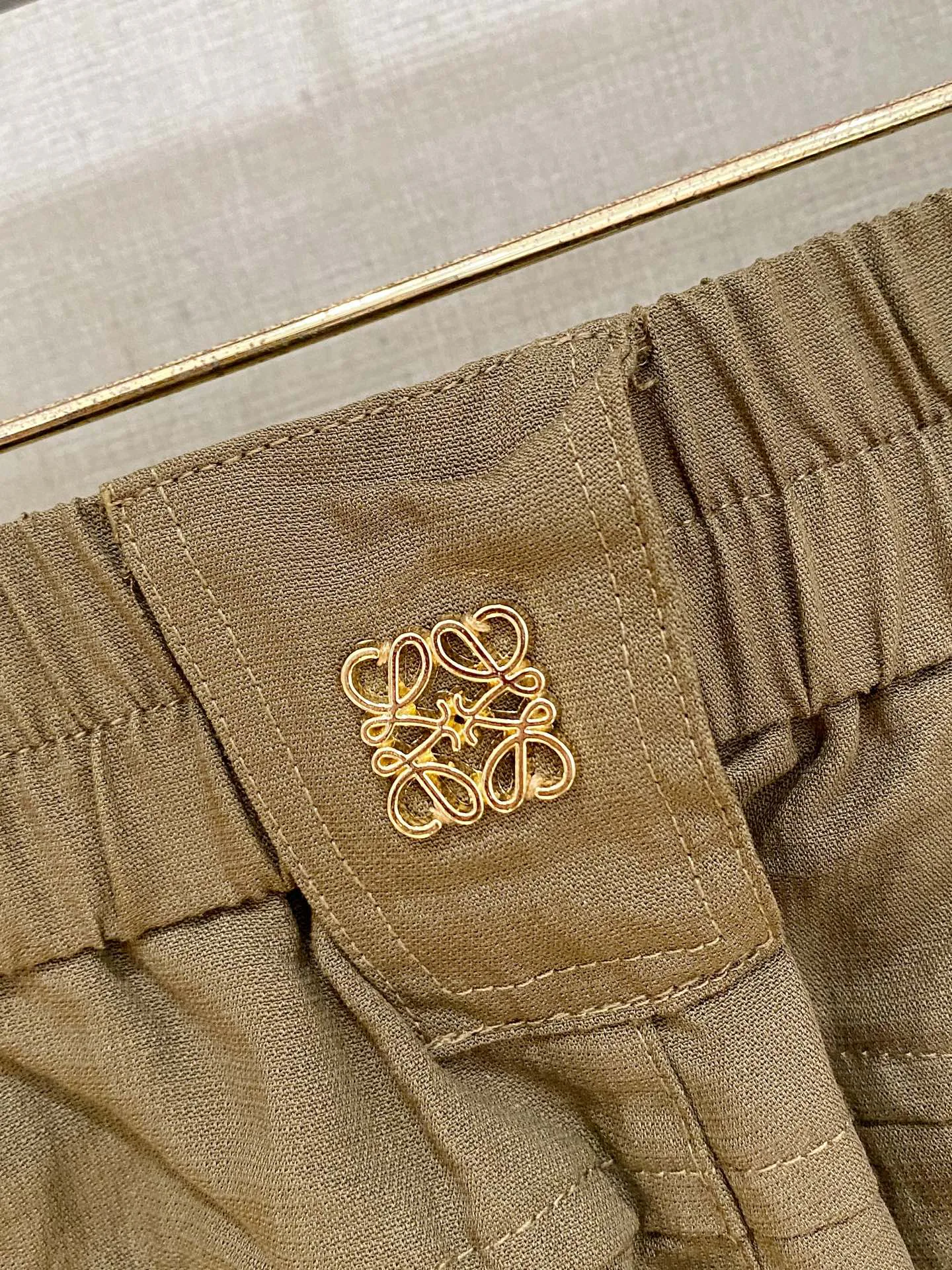 Men's Shorts LOEWE 18296351