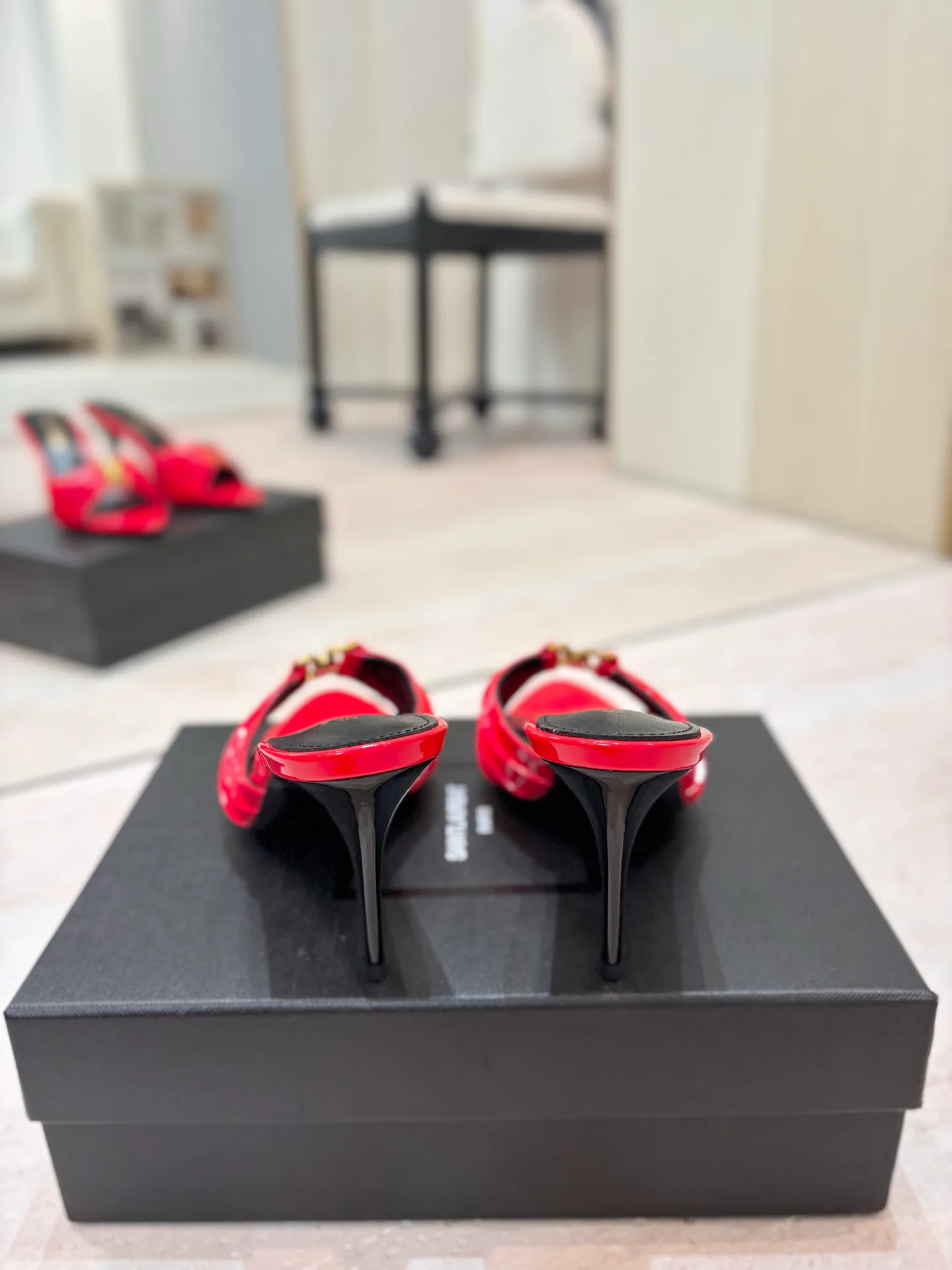 Women's Open-Toe Sandals SAINT LAURENT 17476093