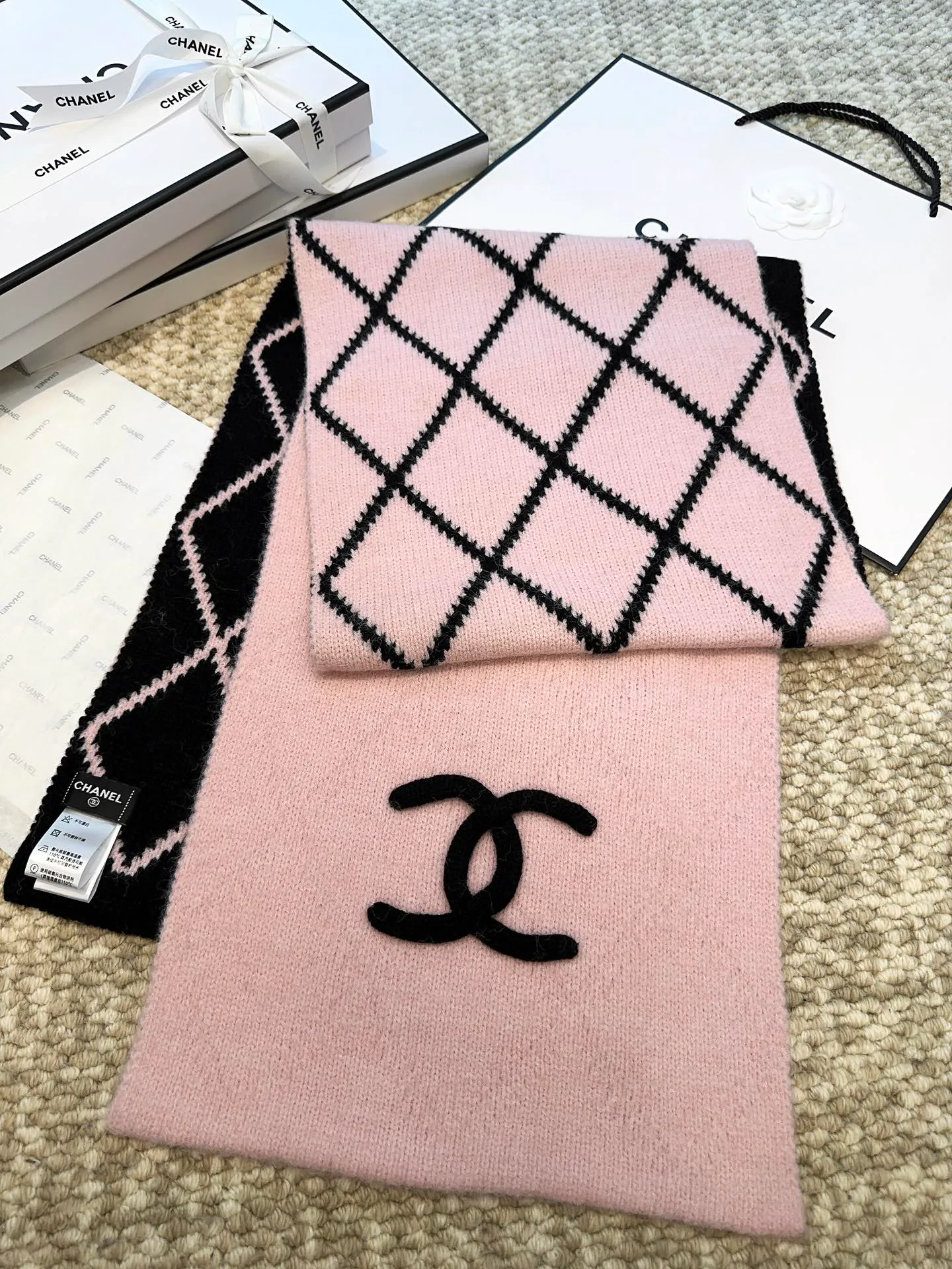 Scarves CHANEL 18105432