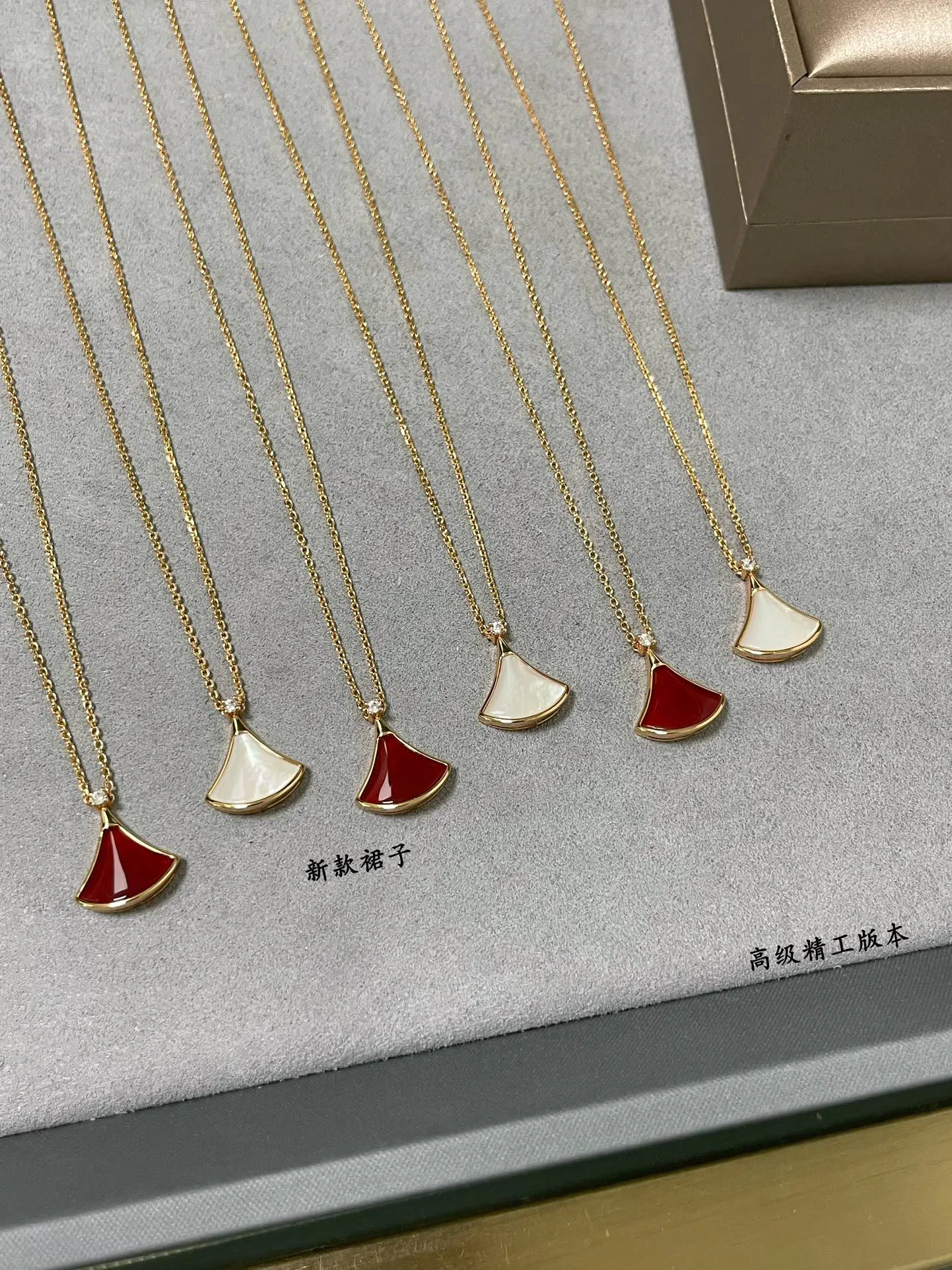 Jewelry BVLGARI 17235578