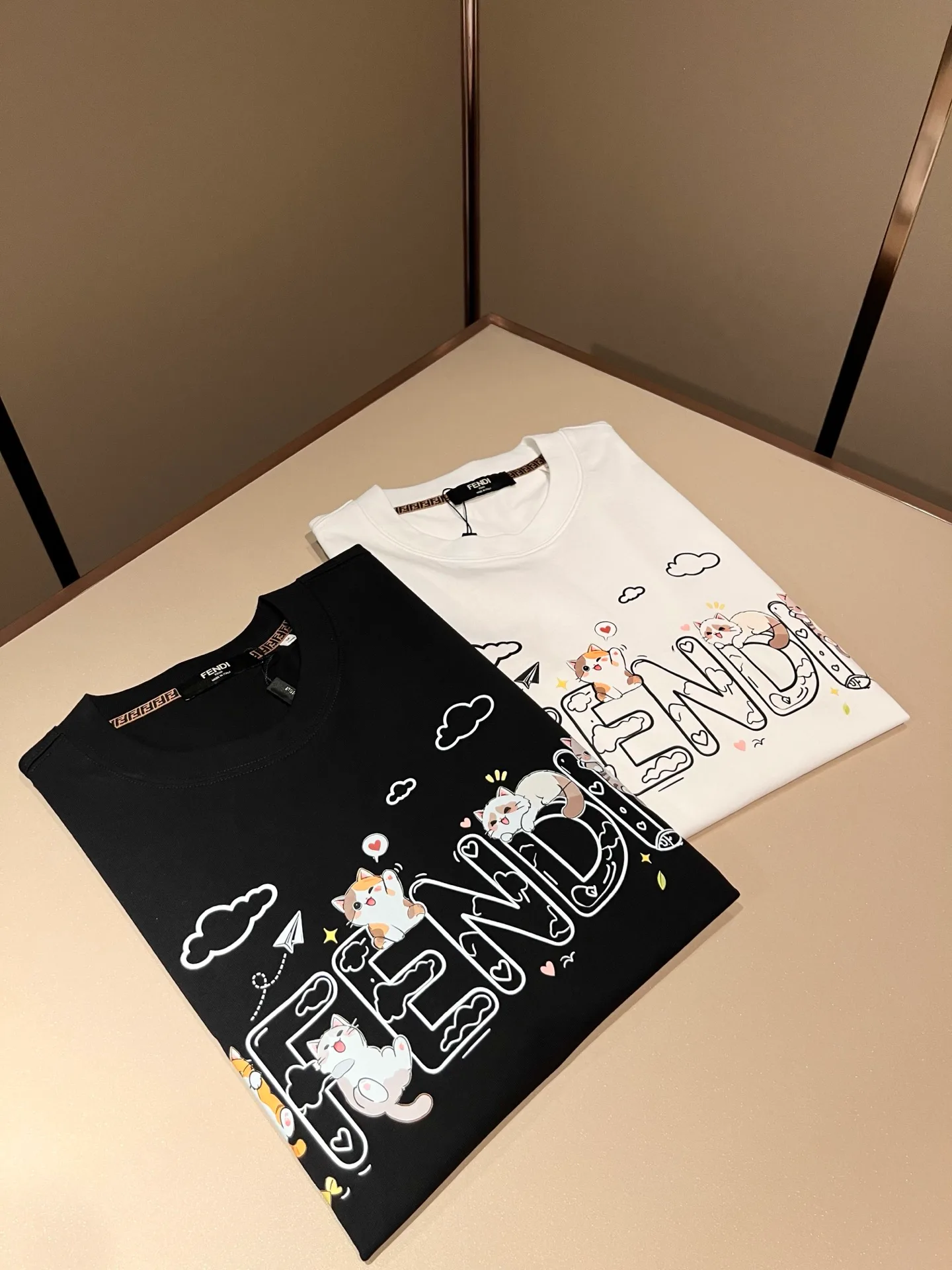 Men's T-Shirts FENDI 18292879