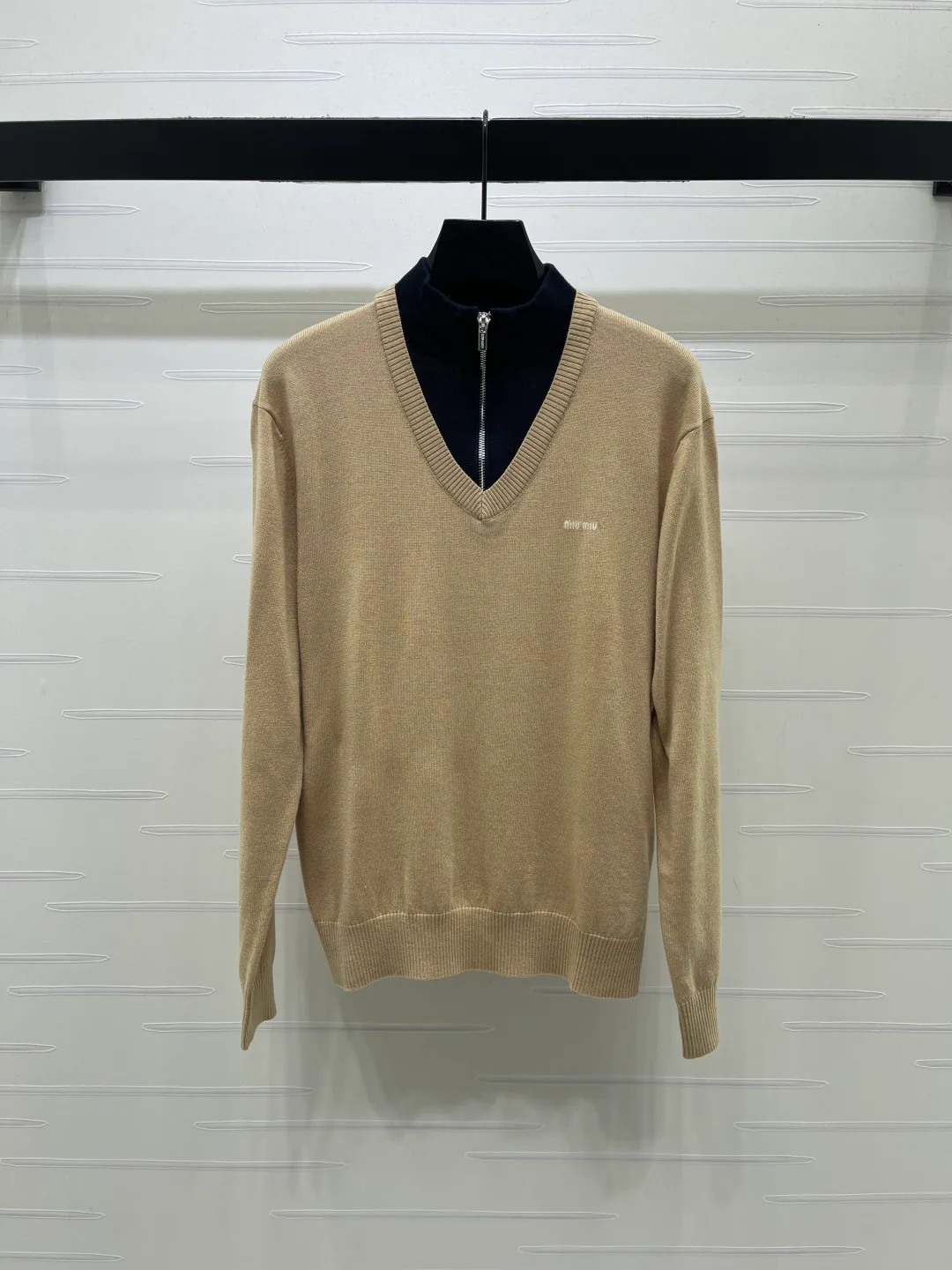 Women's Jumpers And Sweaters MIU MIU 18038992