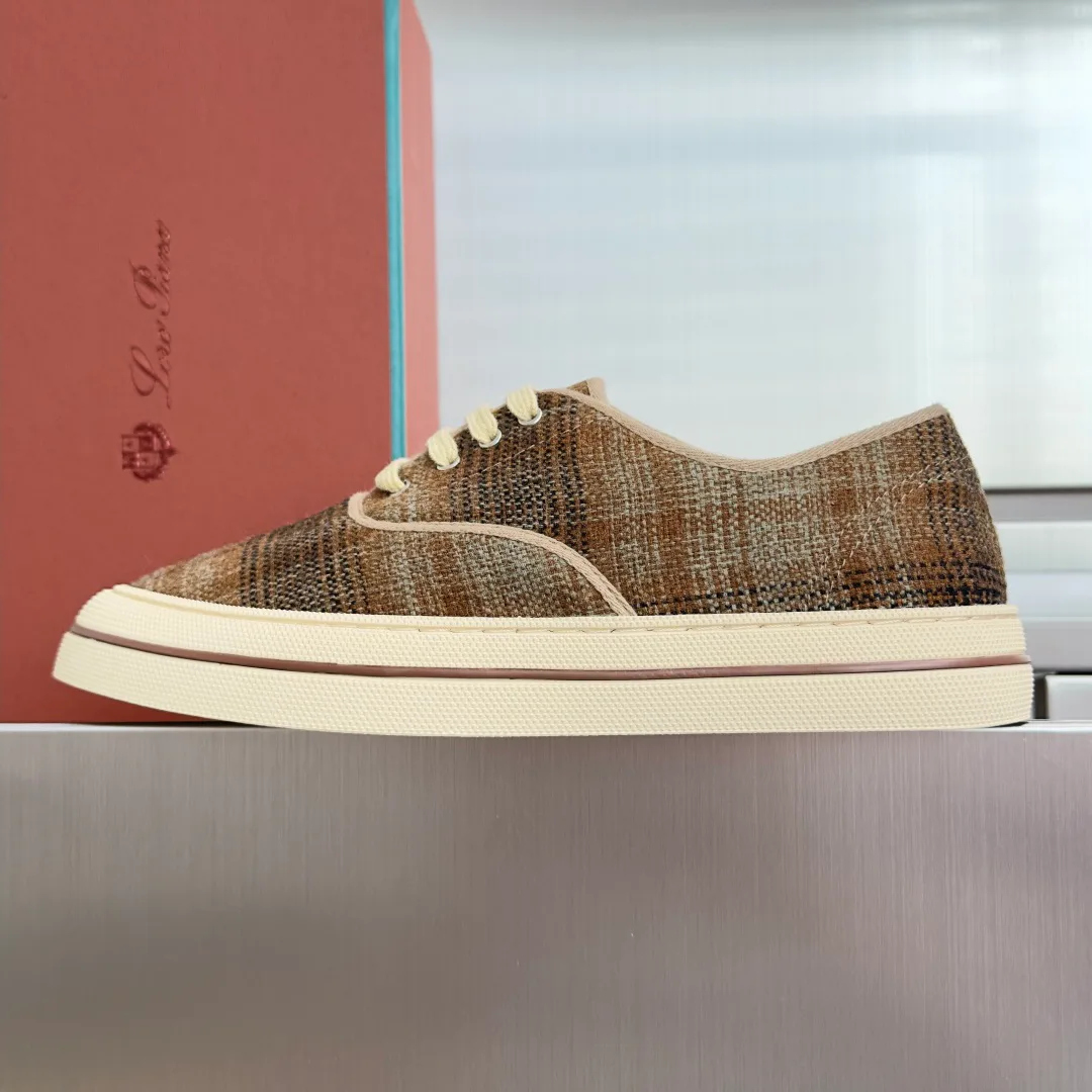Women's Sneakers LORO PIANA 18092937