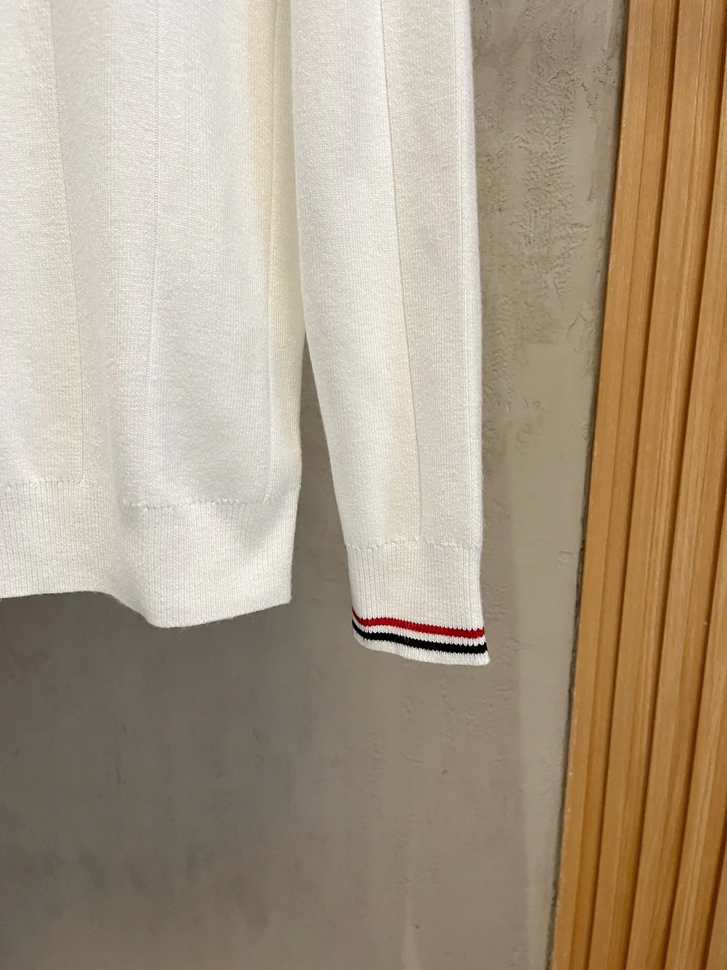 Men's Jumpers And Sweaters MONCLER 18098138