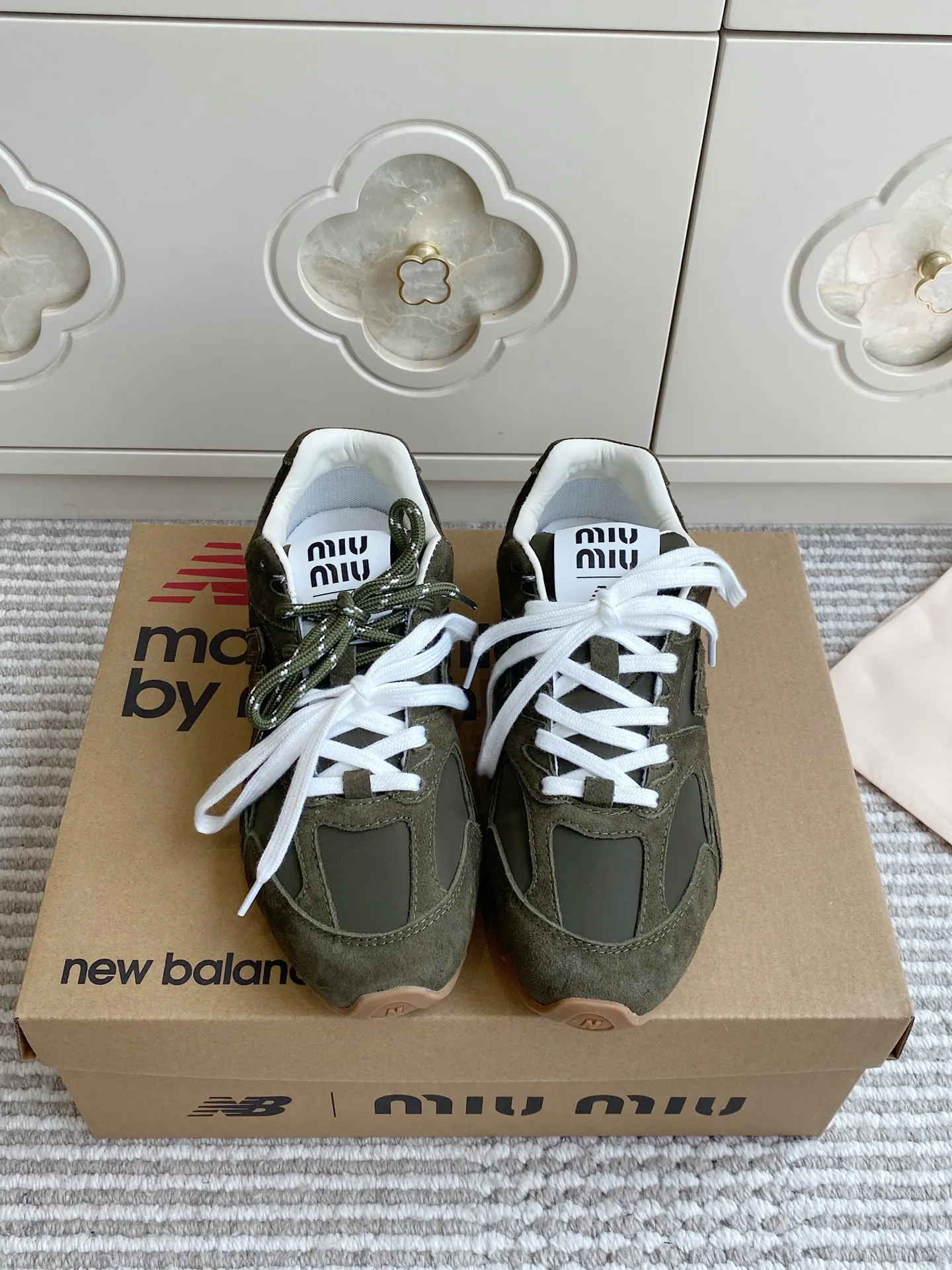 Women's Sneakers NEW BALANCE 16891581