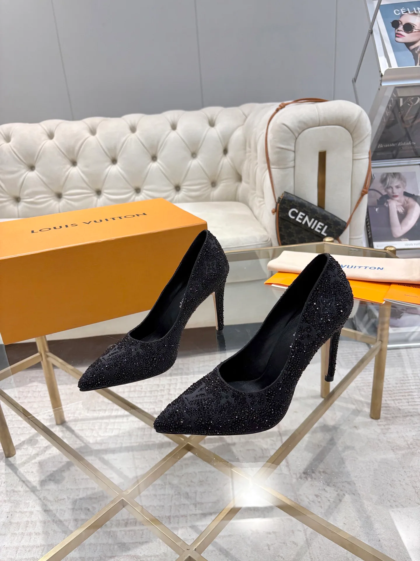 Women's Heels LOUIS VUITTON 18120873