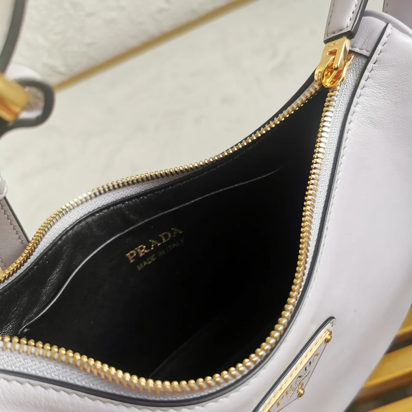 Women's Classic Handbags PRADA 18323078
