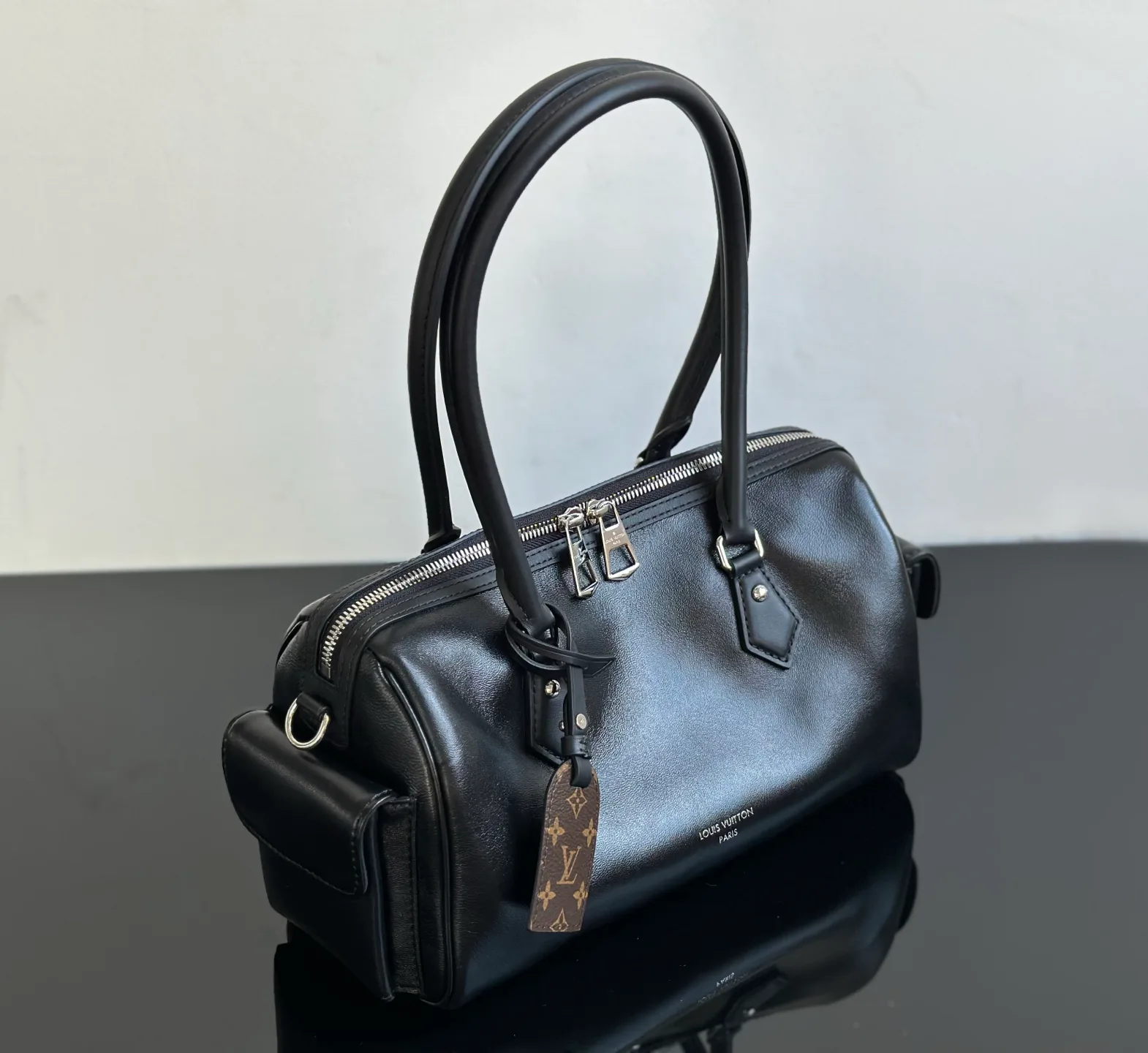 Women's Classic Handbags LOUIS VUITTON 18376579
