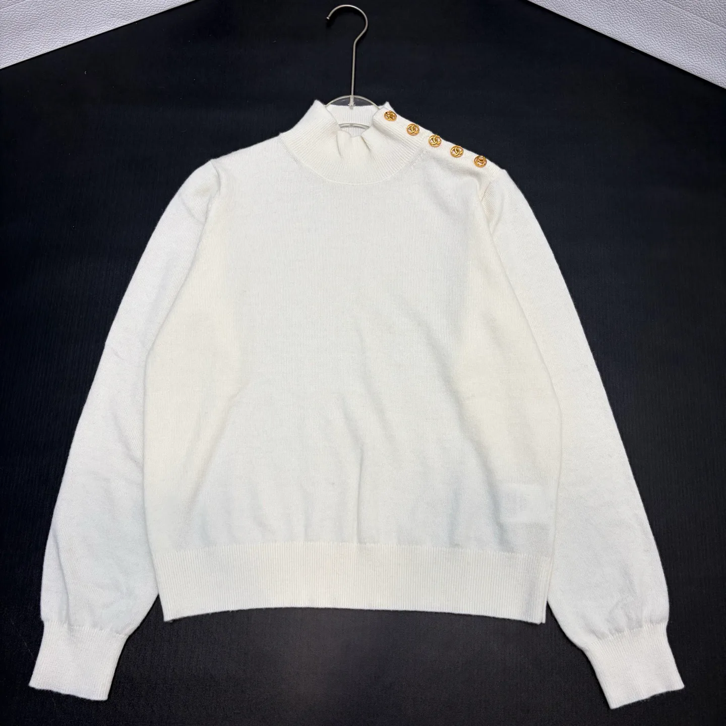 Women's Jumpers And Sweaters CHANEL 18138562