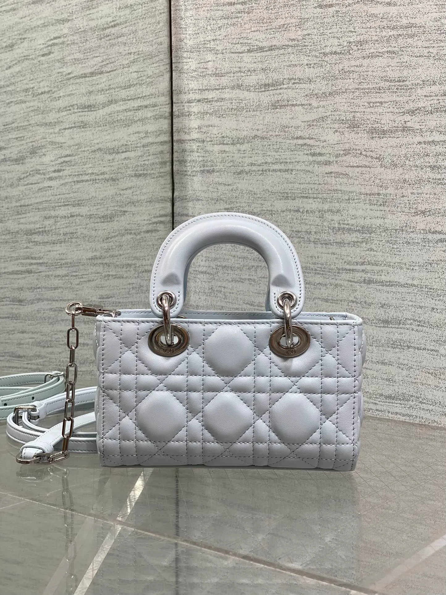 Women's Classic Handbags CHRISTIAN DIOR 18392920