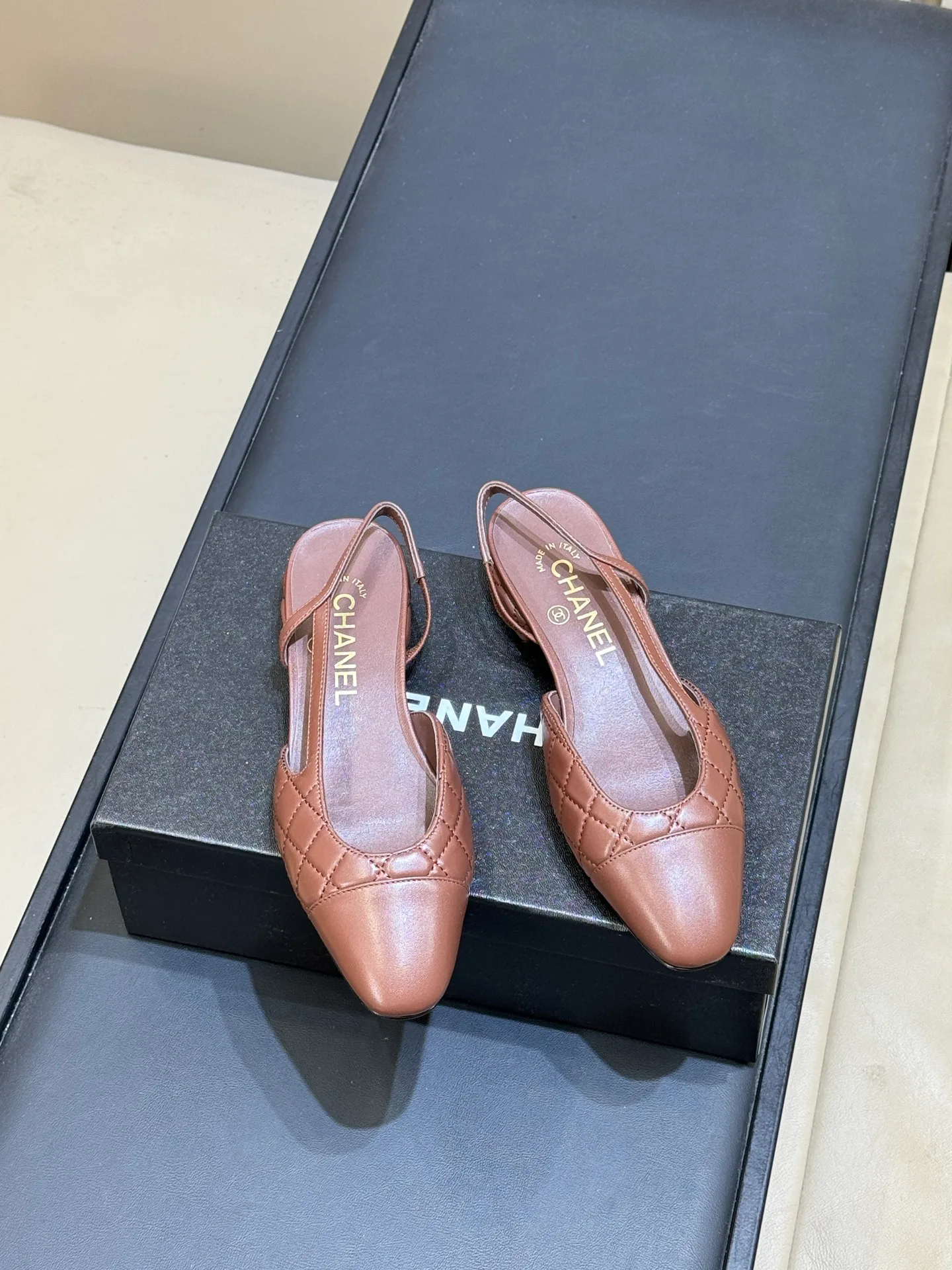 Women's Heels CHANEL 18072790