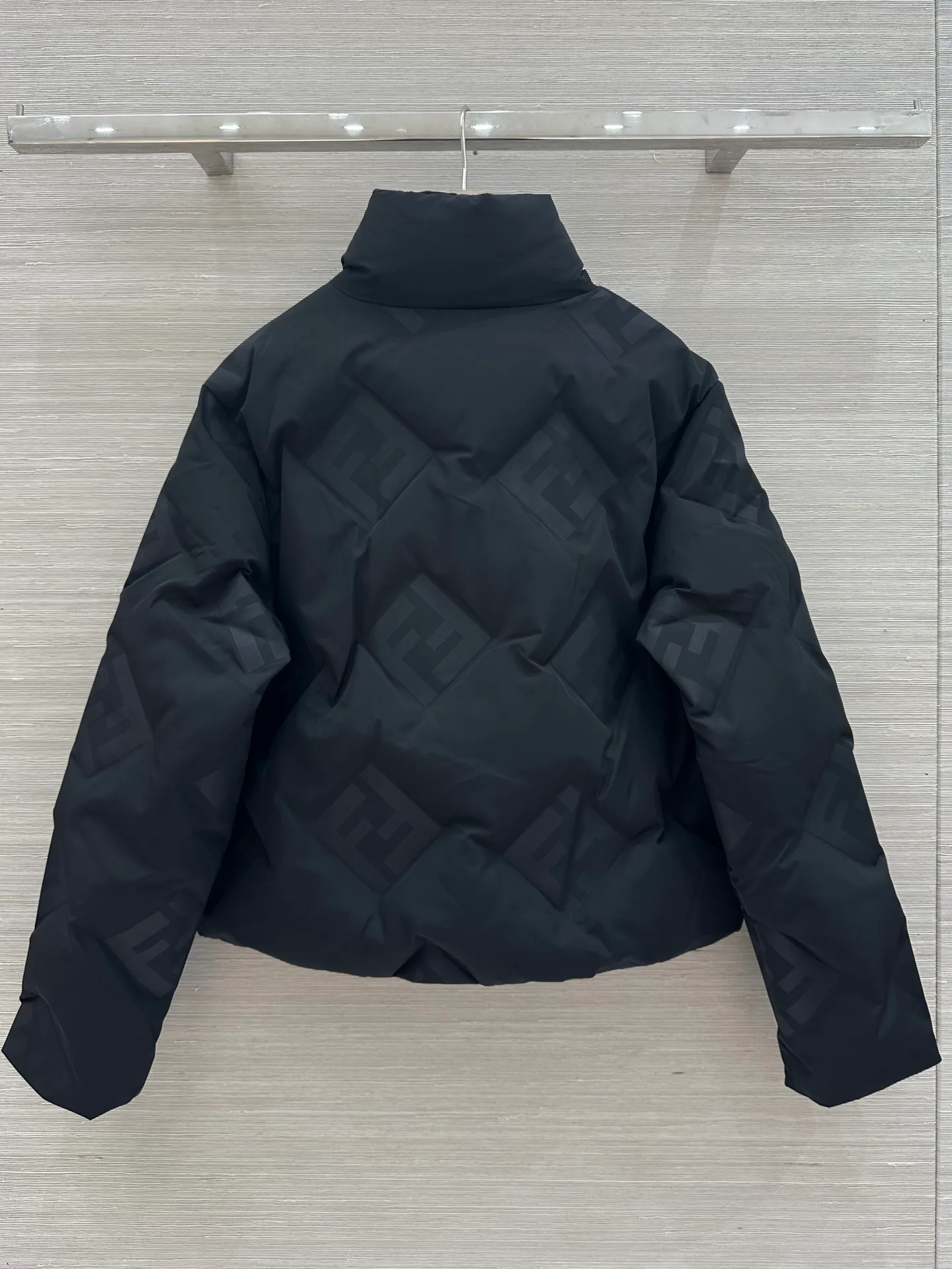 Women's Jackets And Down Jackets FENDI 18015460