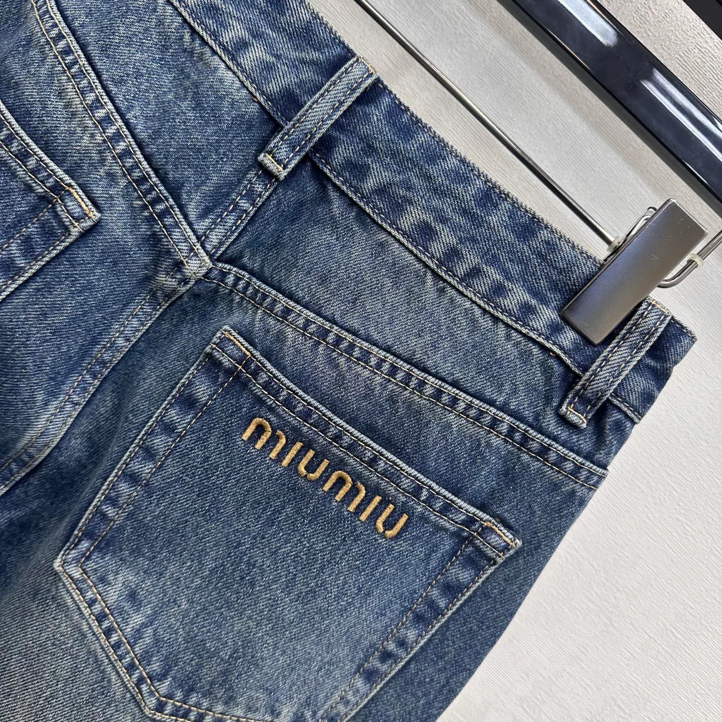 Women's Jeans MIU MIU 18432126