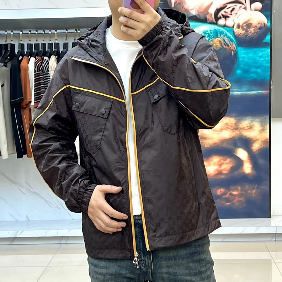 Men's Jackets And Down Jackets GUCCI 18416786