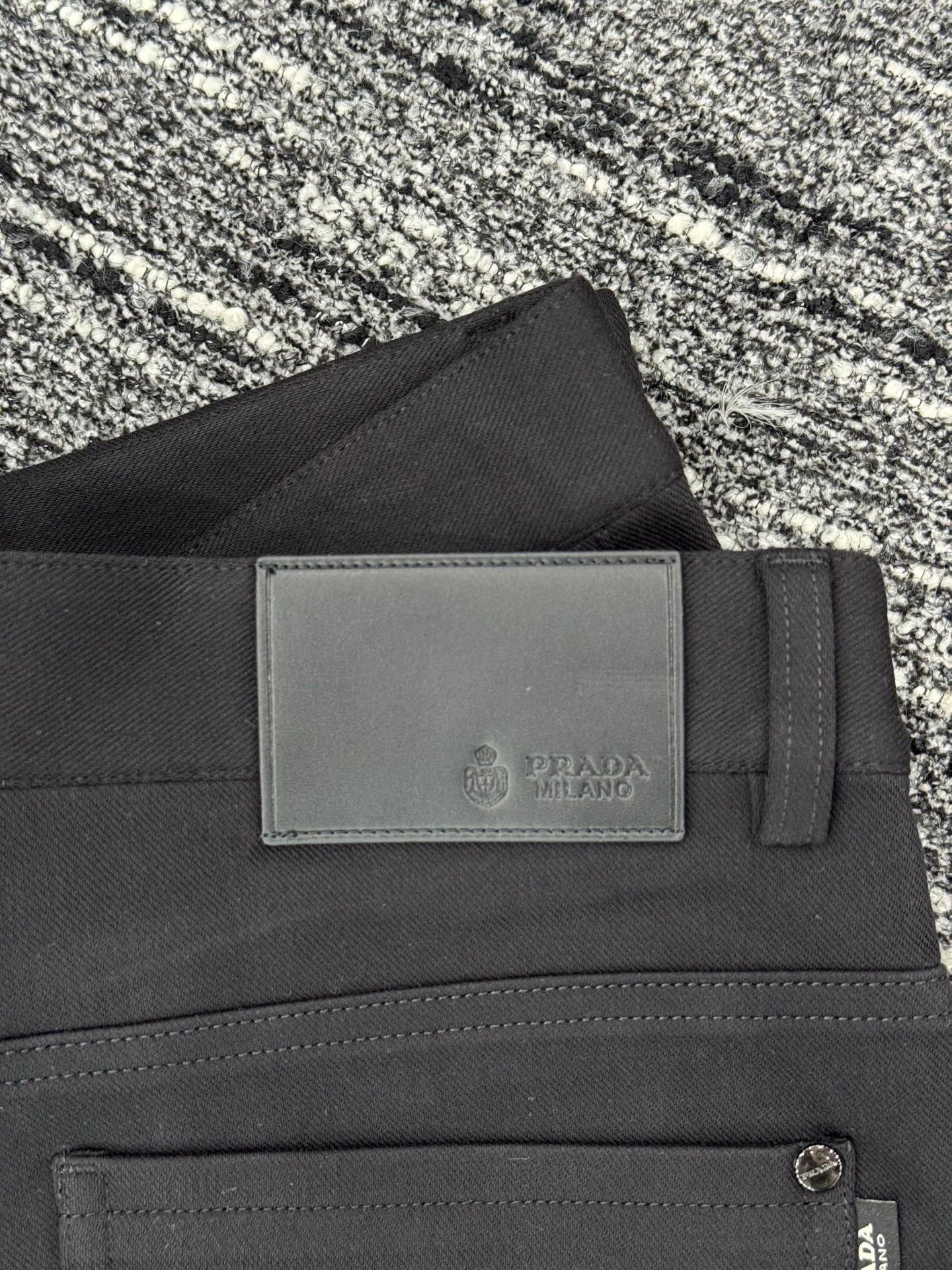 Men's Trousers PRADA 18084088