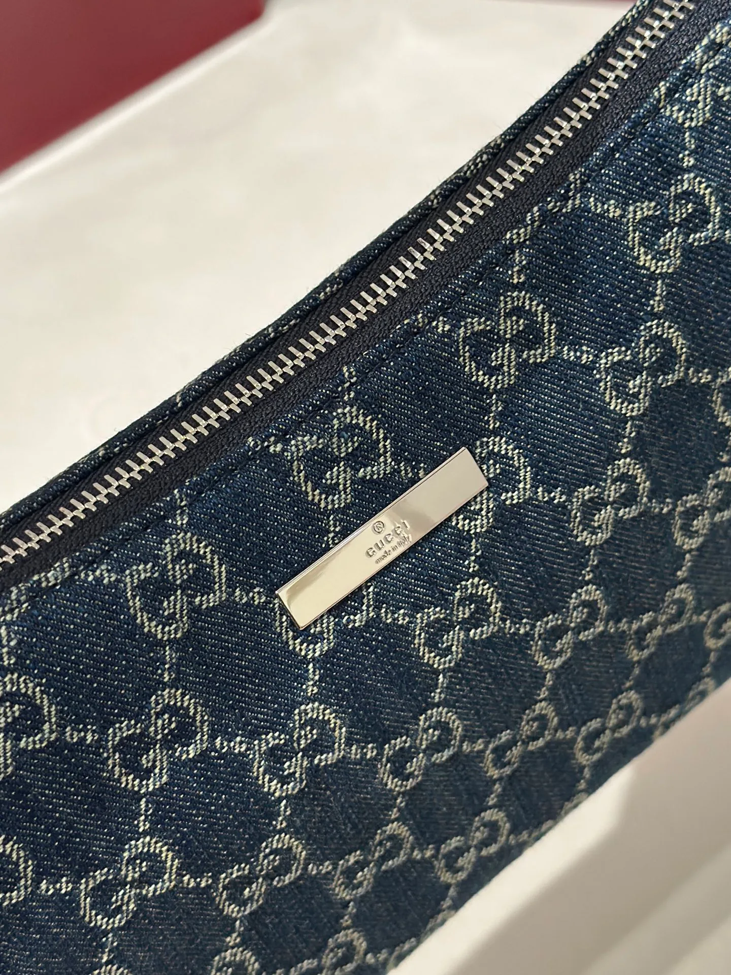 Women's Shoulder Bags GUCCI 17933689