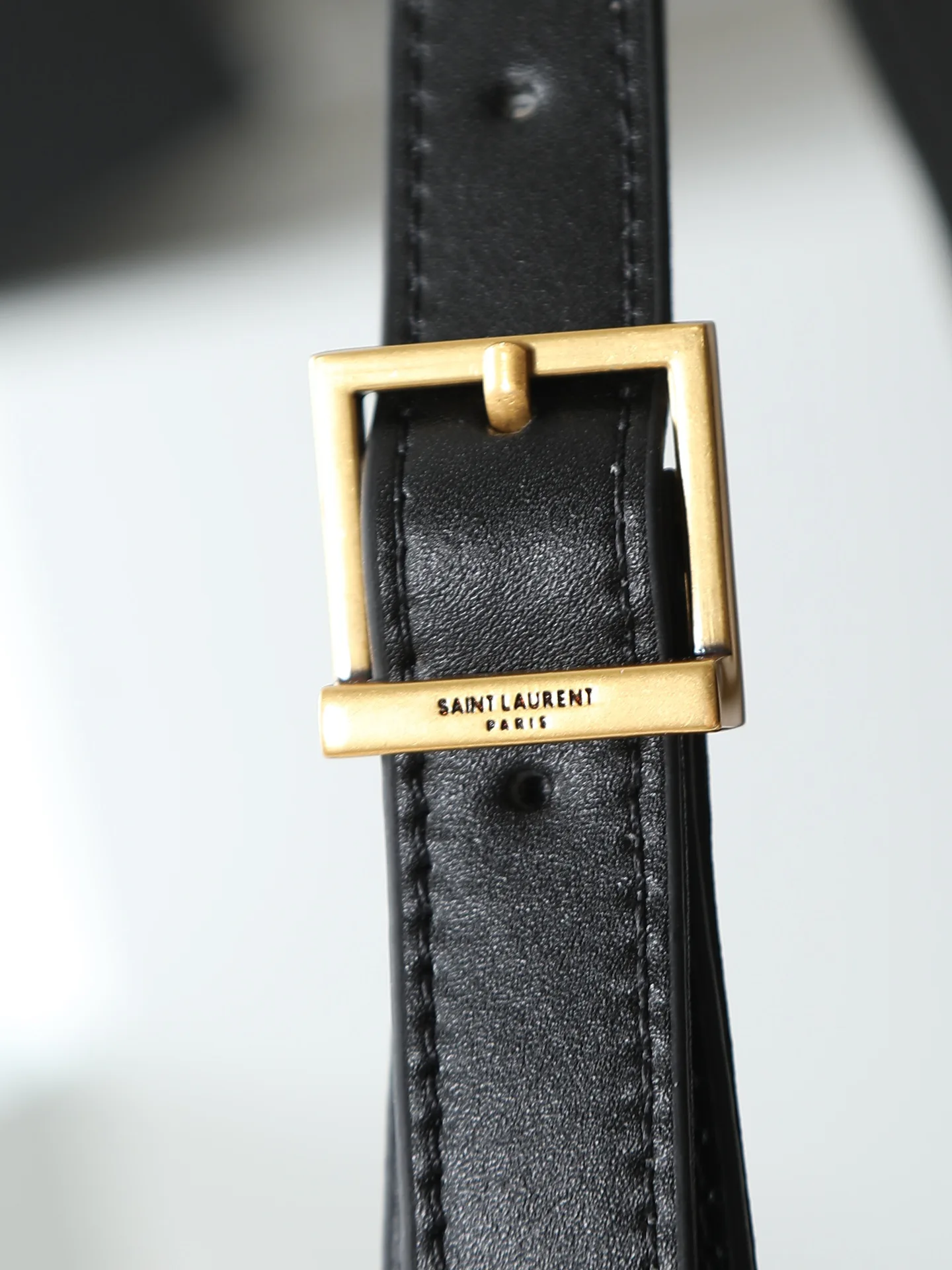Women's Classic Handbags SAINT LAURENT 18005140