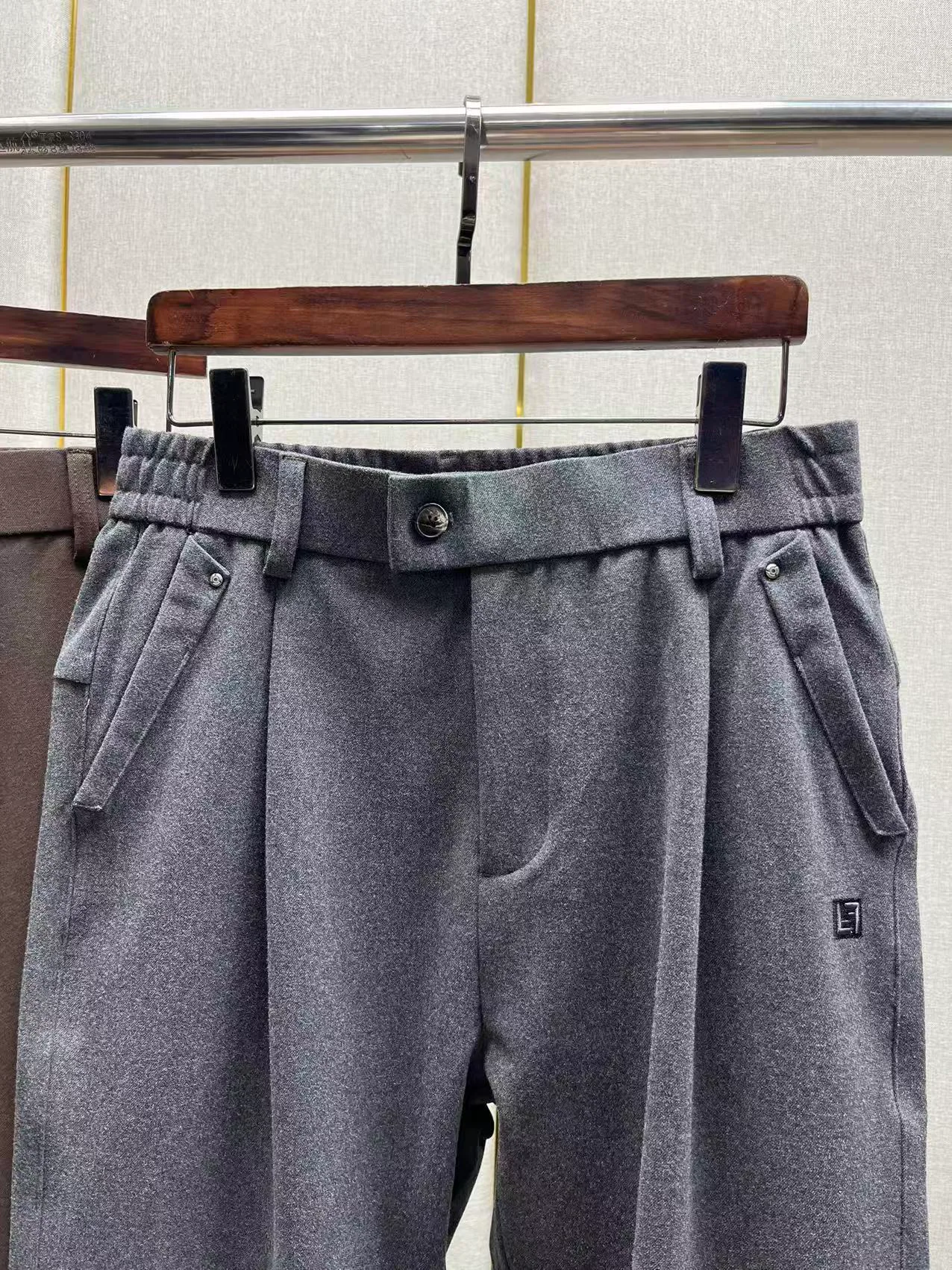 Men's Trousers FENDI 18315584