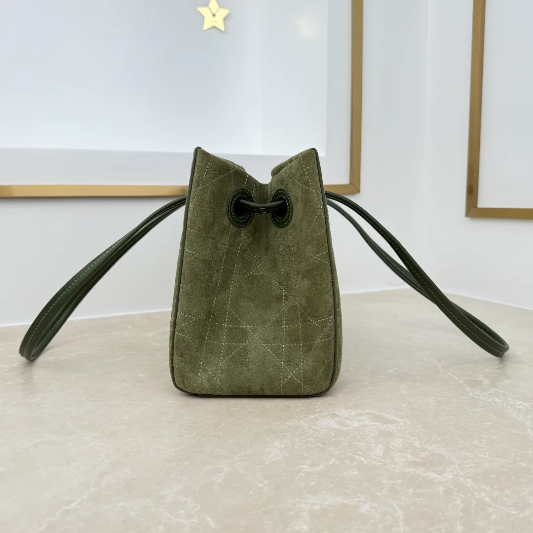 Women's Classic Handbags CHRISTIAN DIOR 18187811