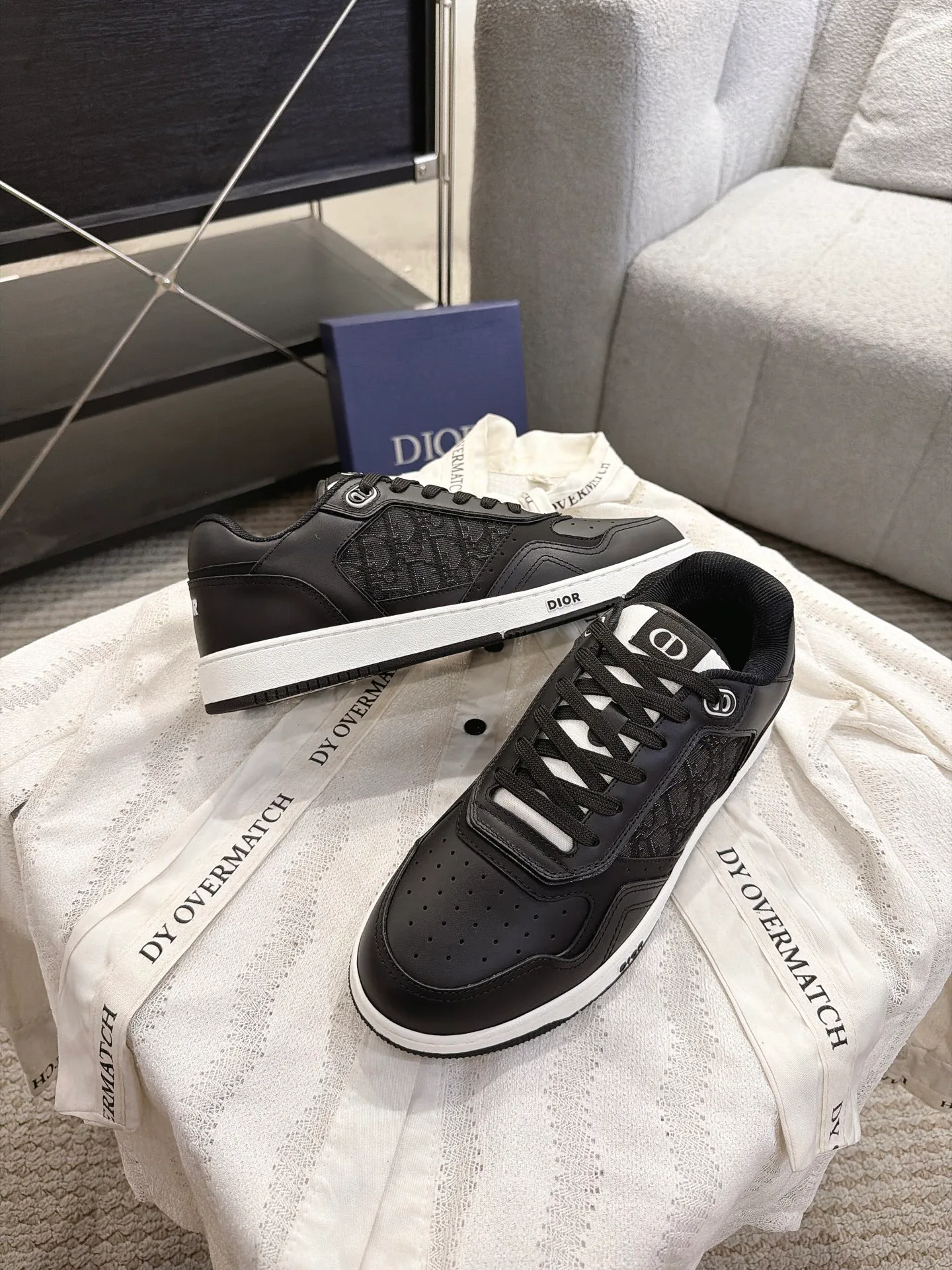 Women's Sneakers CHRISTIAN DIOR 18233126