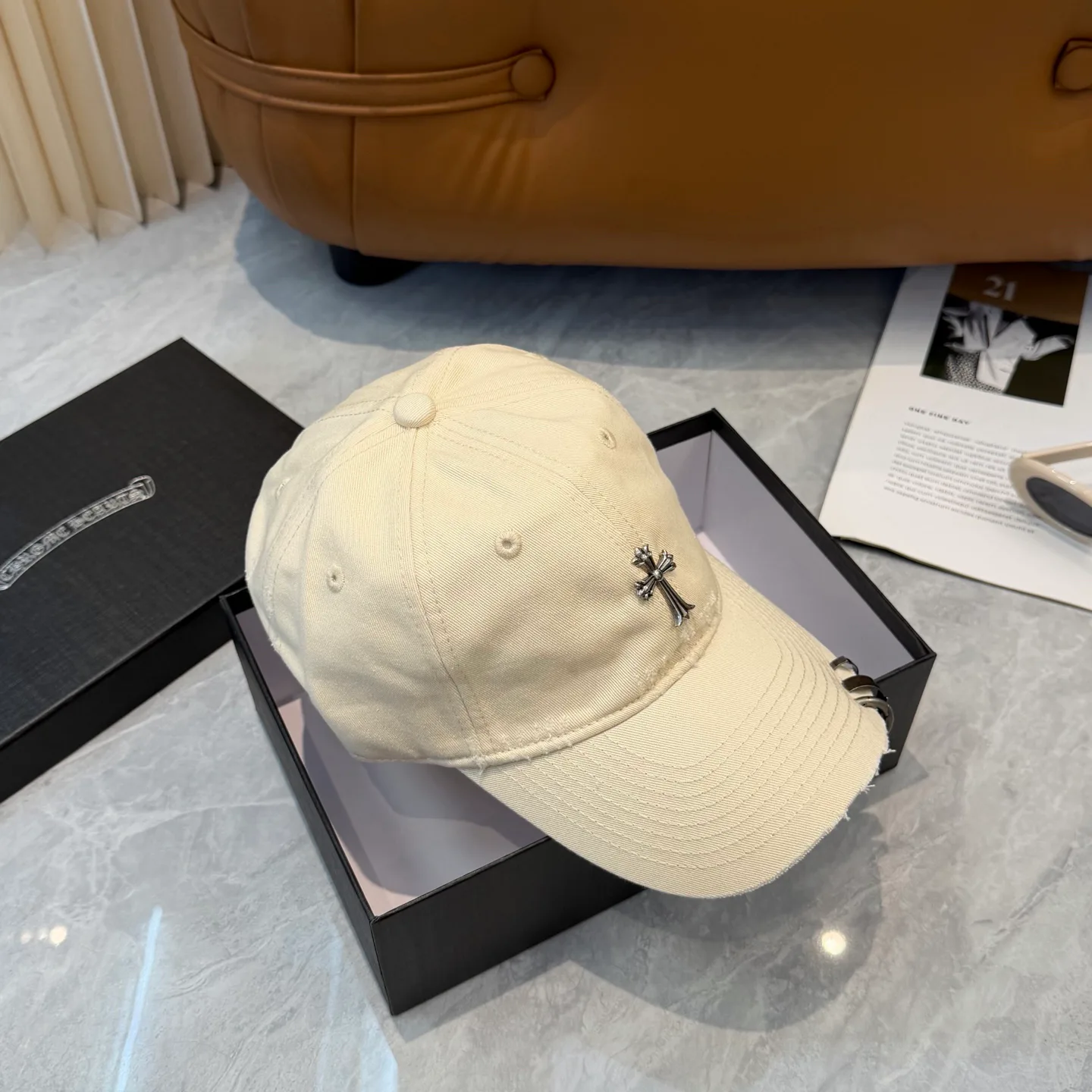 Hats CHROME HEARTS 17906379