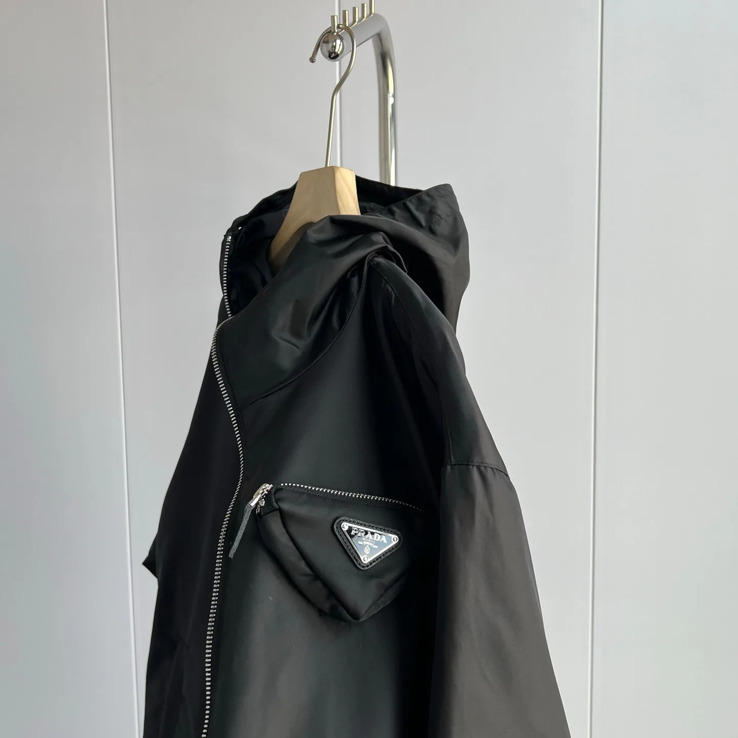 Women's Jackets And Down Jackets PRADA 18145423