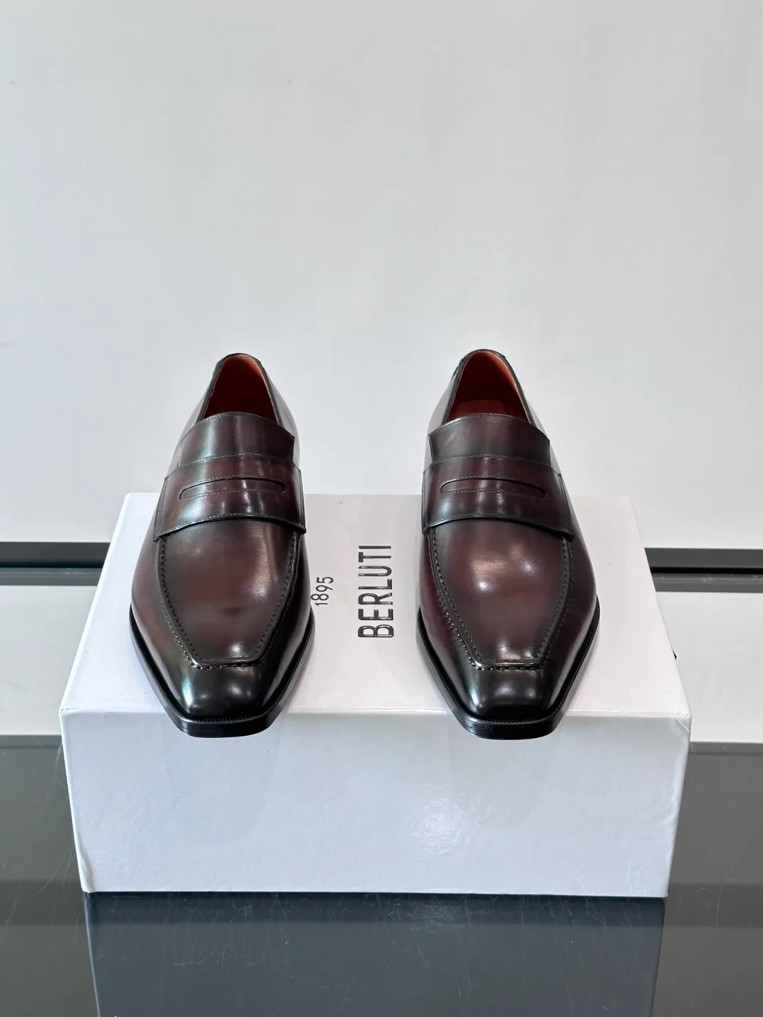 Men's Loafers And Dress Shoes BERLUTI 17466911