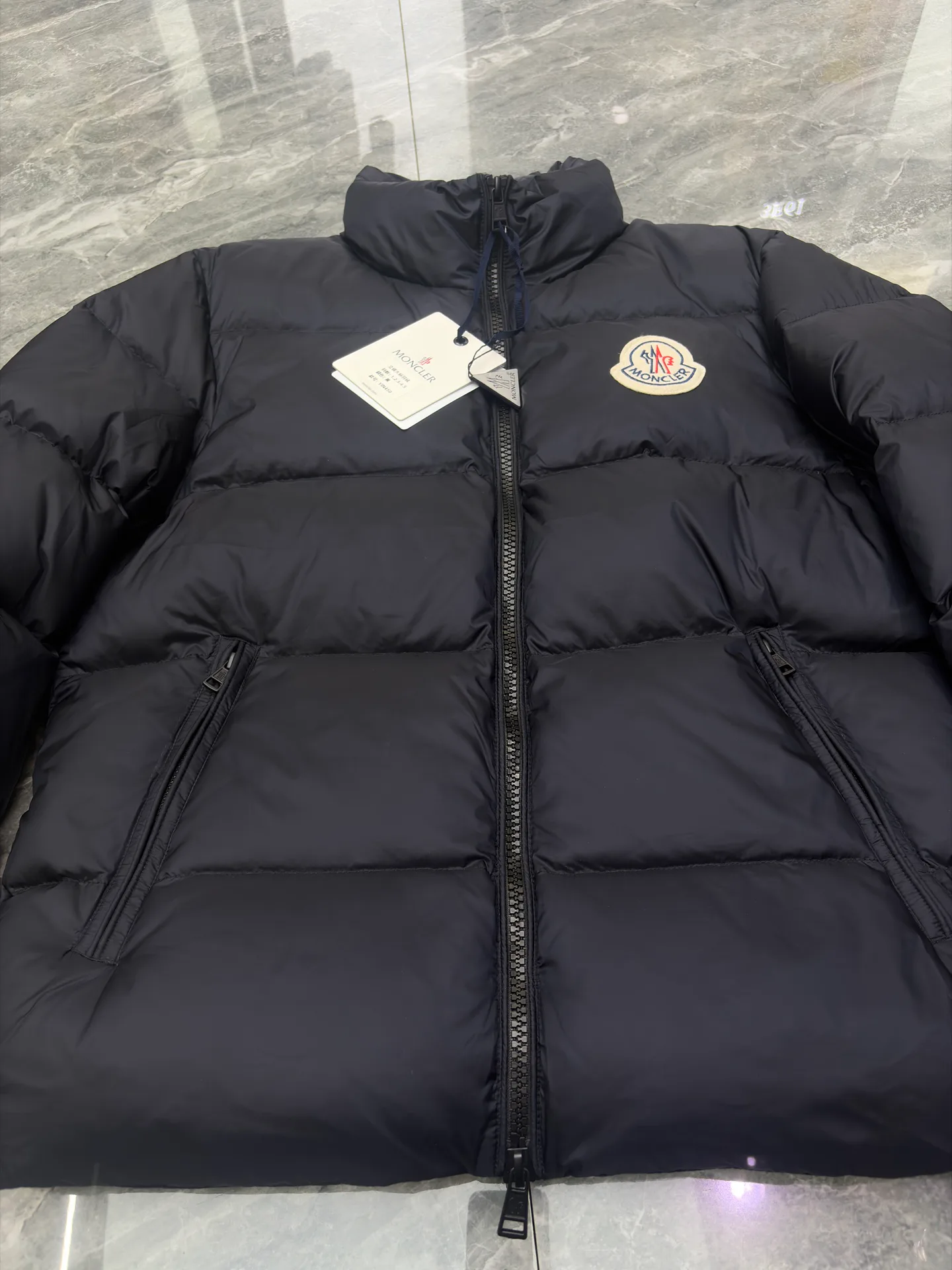 Women's Jackets And Down Jackets MONCLER 17568687