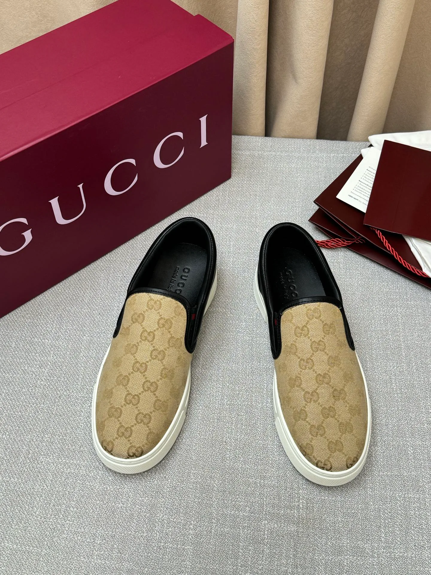 Men's Sneakers GUCCI 17620473