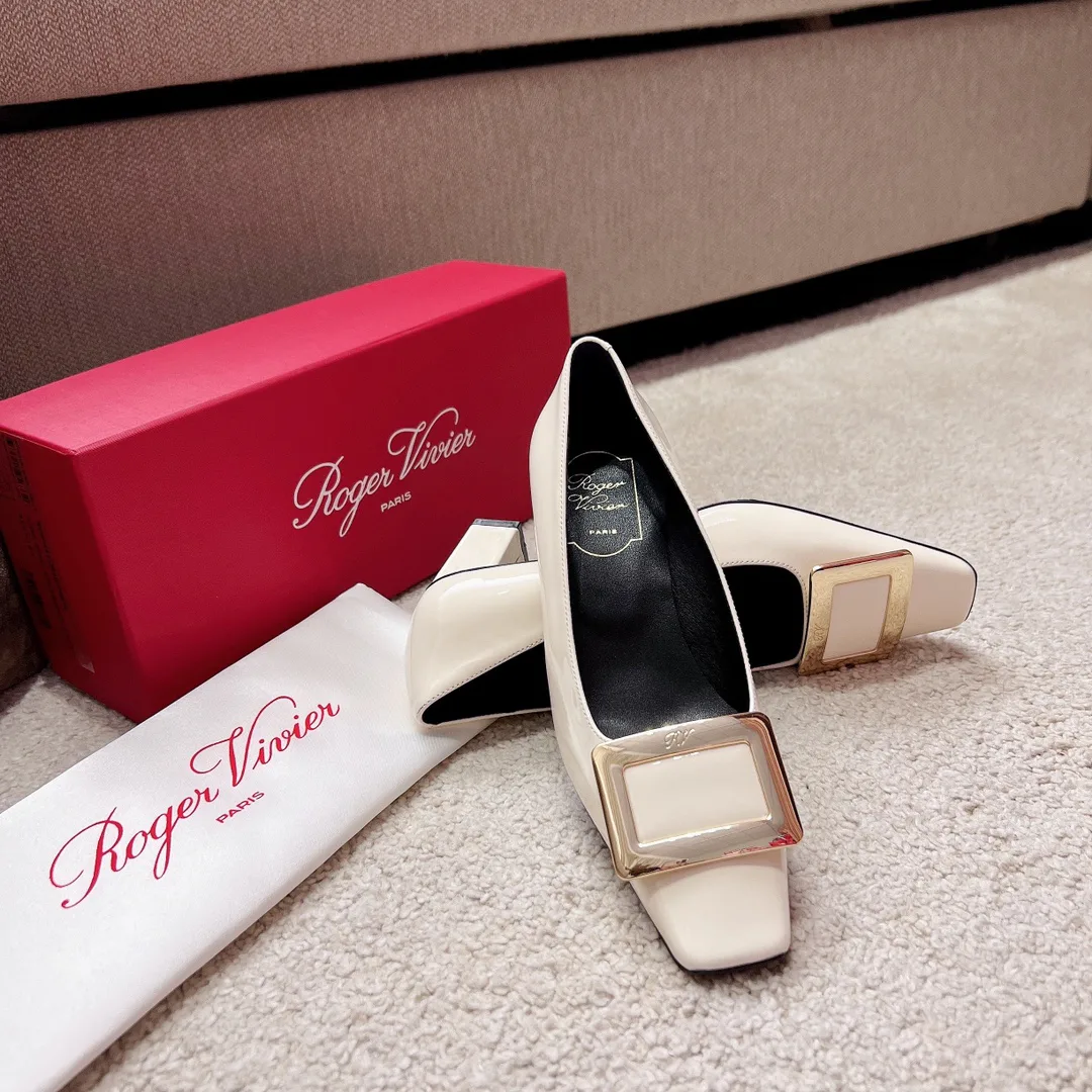 Women's Heels ROGER VIVIER 17550709