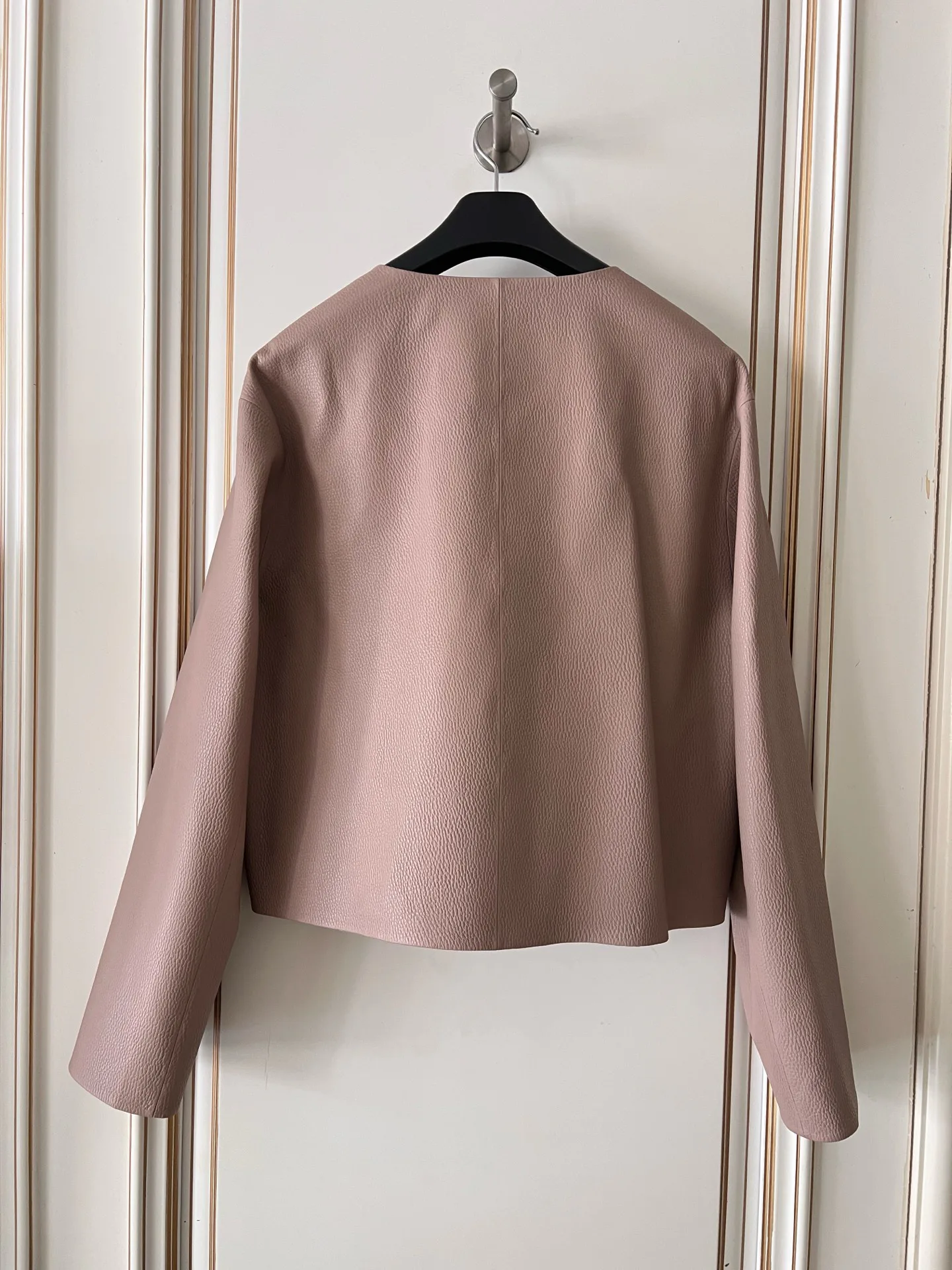 Women's Leather Jackets And Sheepskin Coats HERMES 17903741