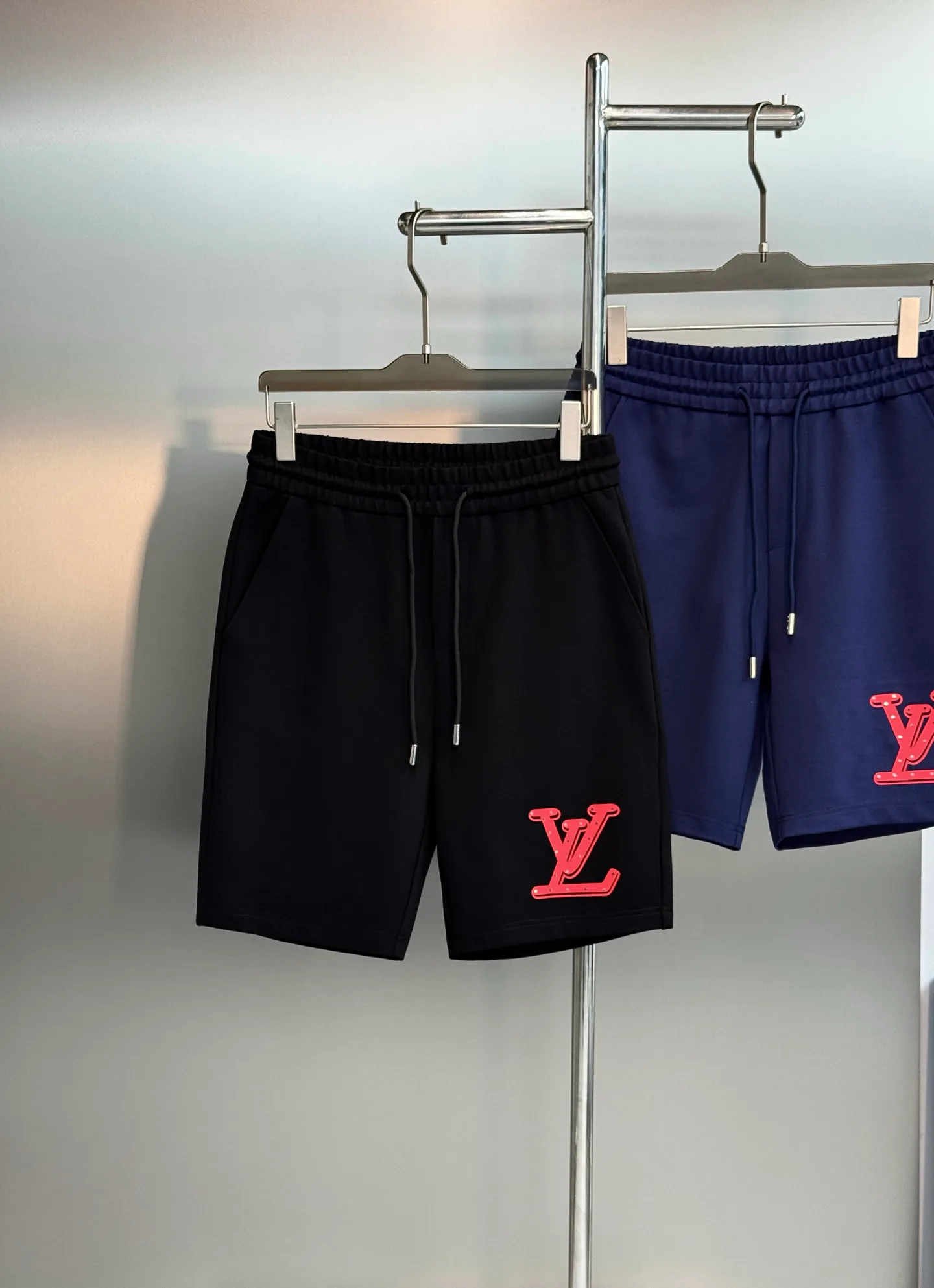 Men's Shorts LOUIS VUITTON 17223661