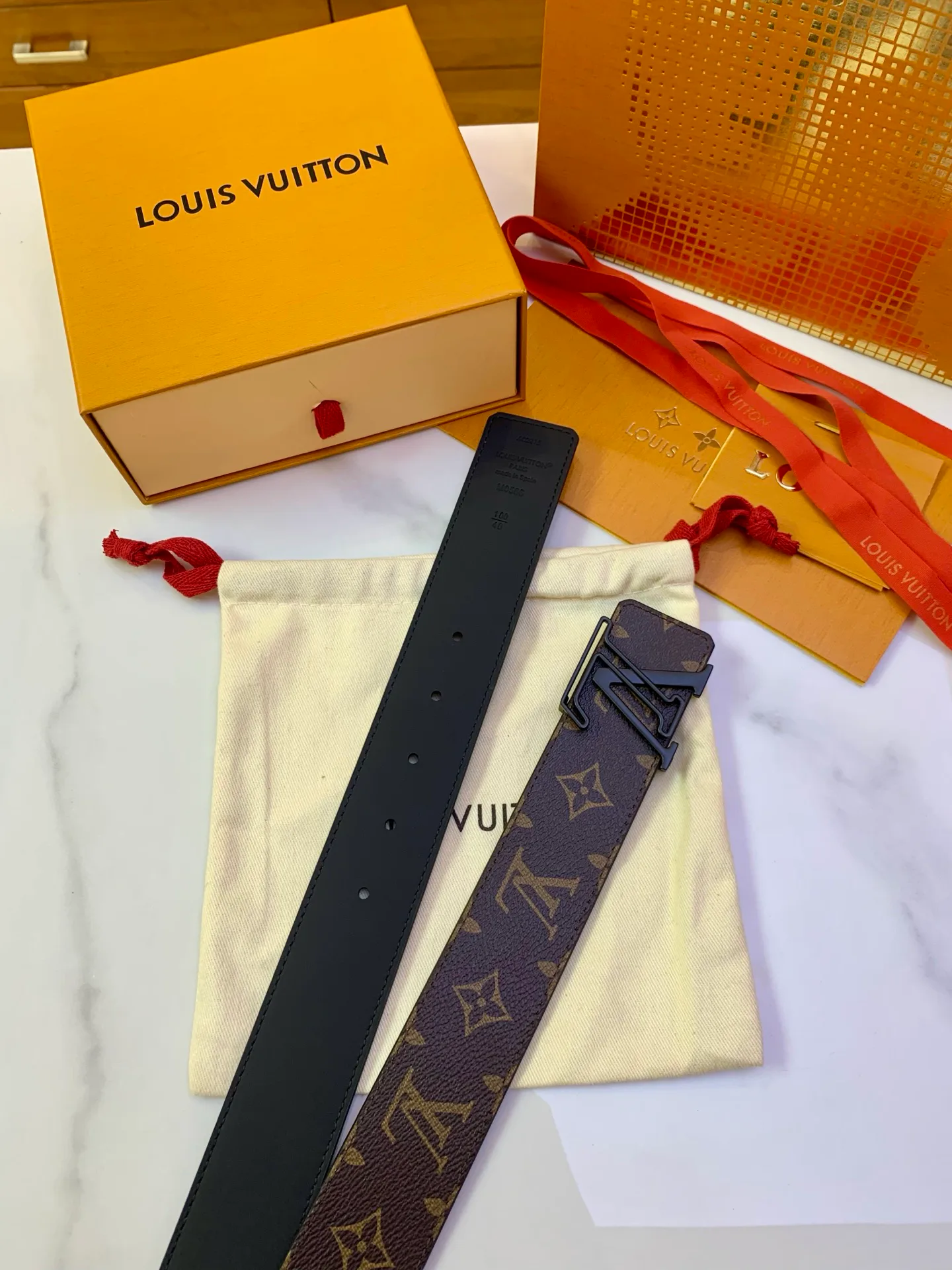 Belts LOUIS VUITTON 17725236