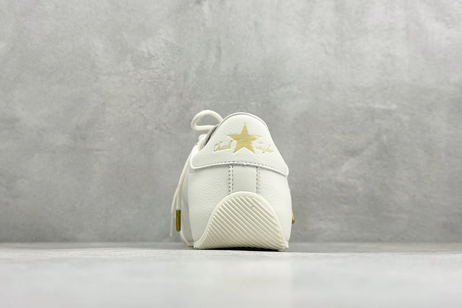 Men's Sneakers CONVERSE 17486370