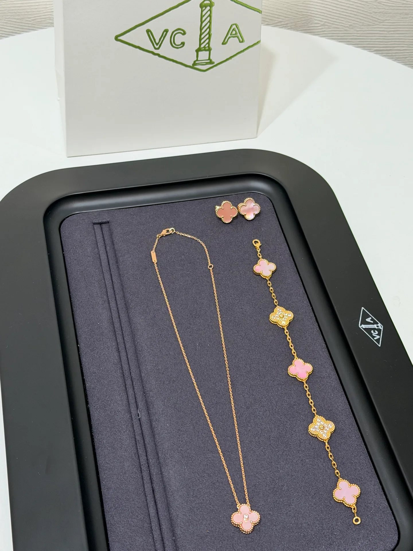 Jewelry VAN CLEEF & ARPELS 18123053