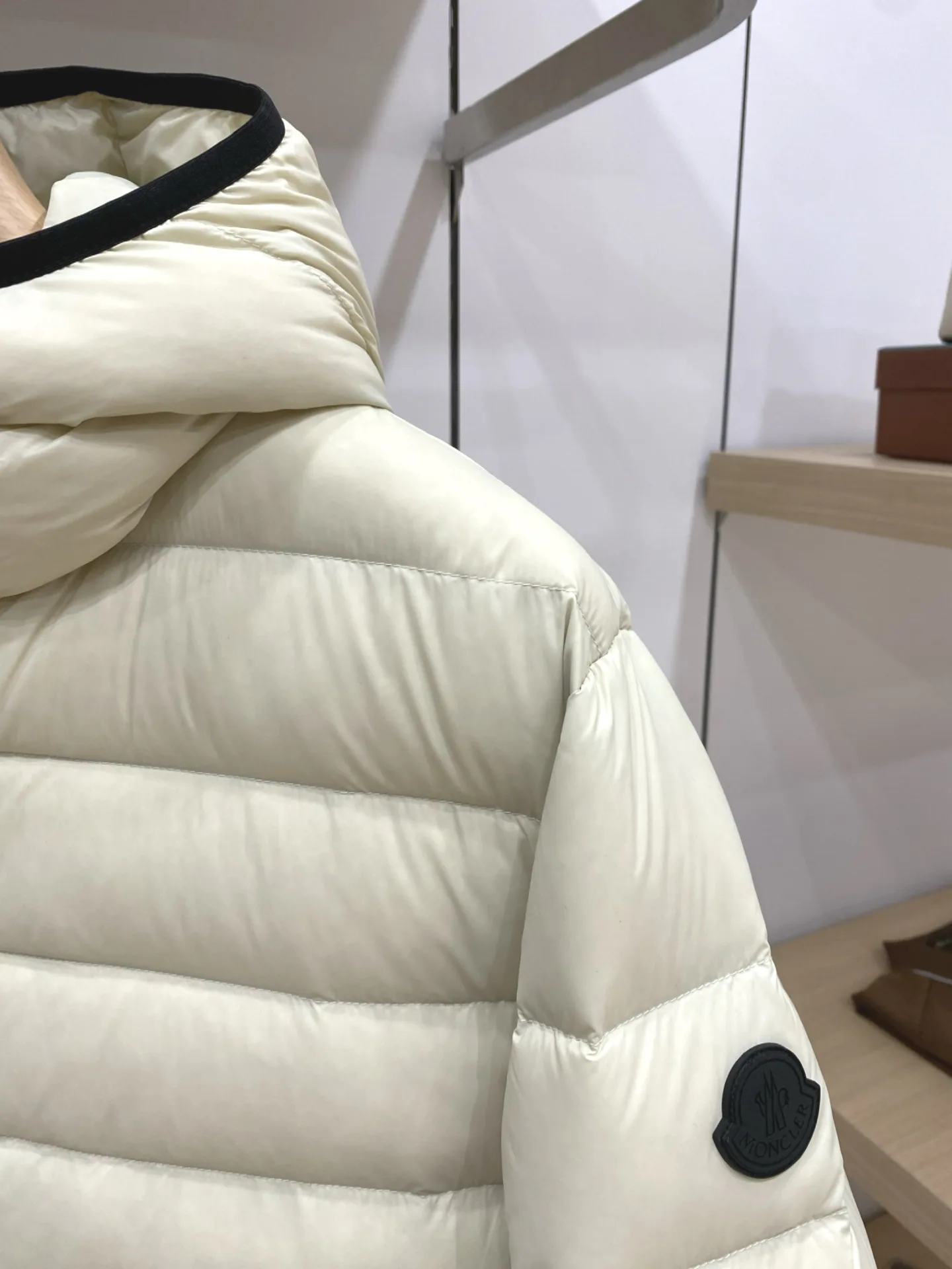 Куртки И Пуховики Мужские Moncler 18596292