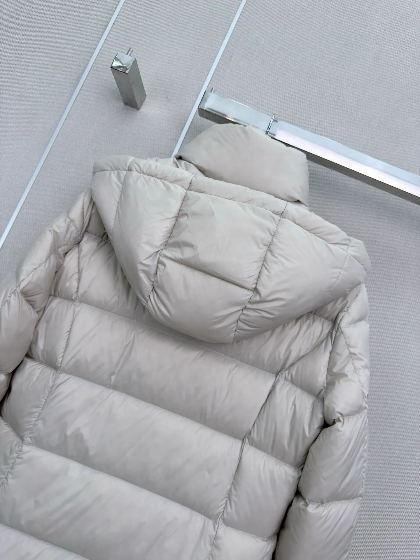 Women's Jackets And Down Jackets PRADA 18185815