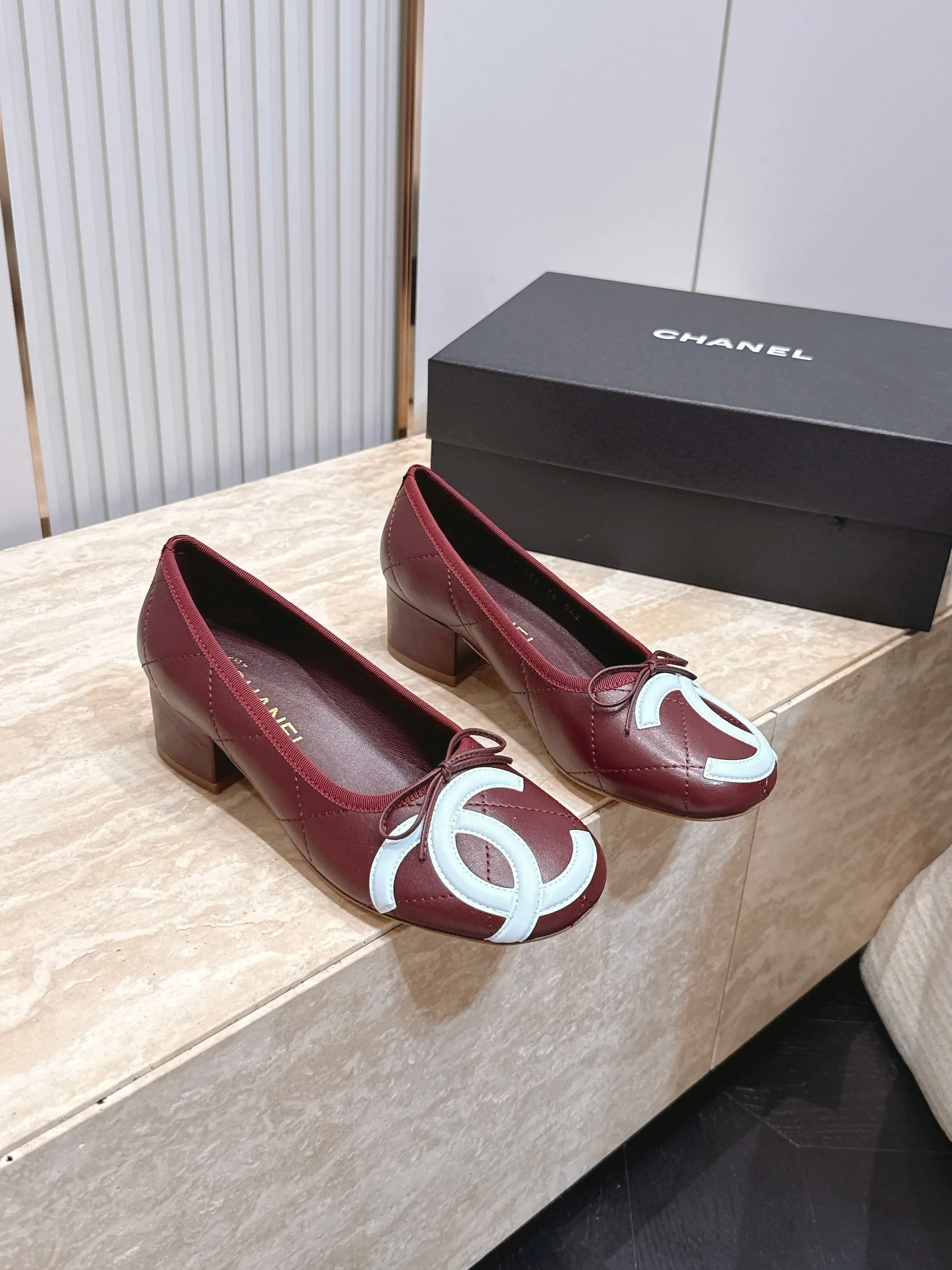 Women's Heels CHANEL 18025873