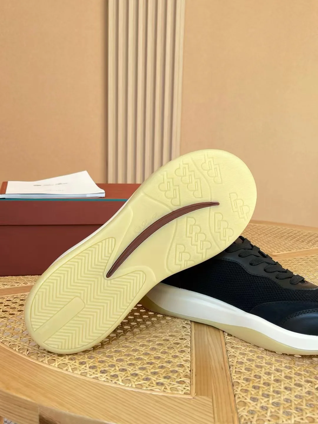 Men's Sneakers LORO PIANA 18382793