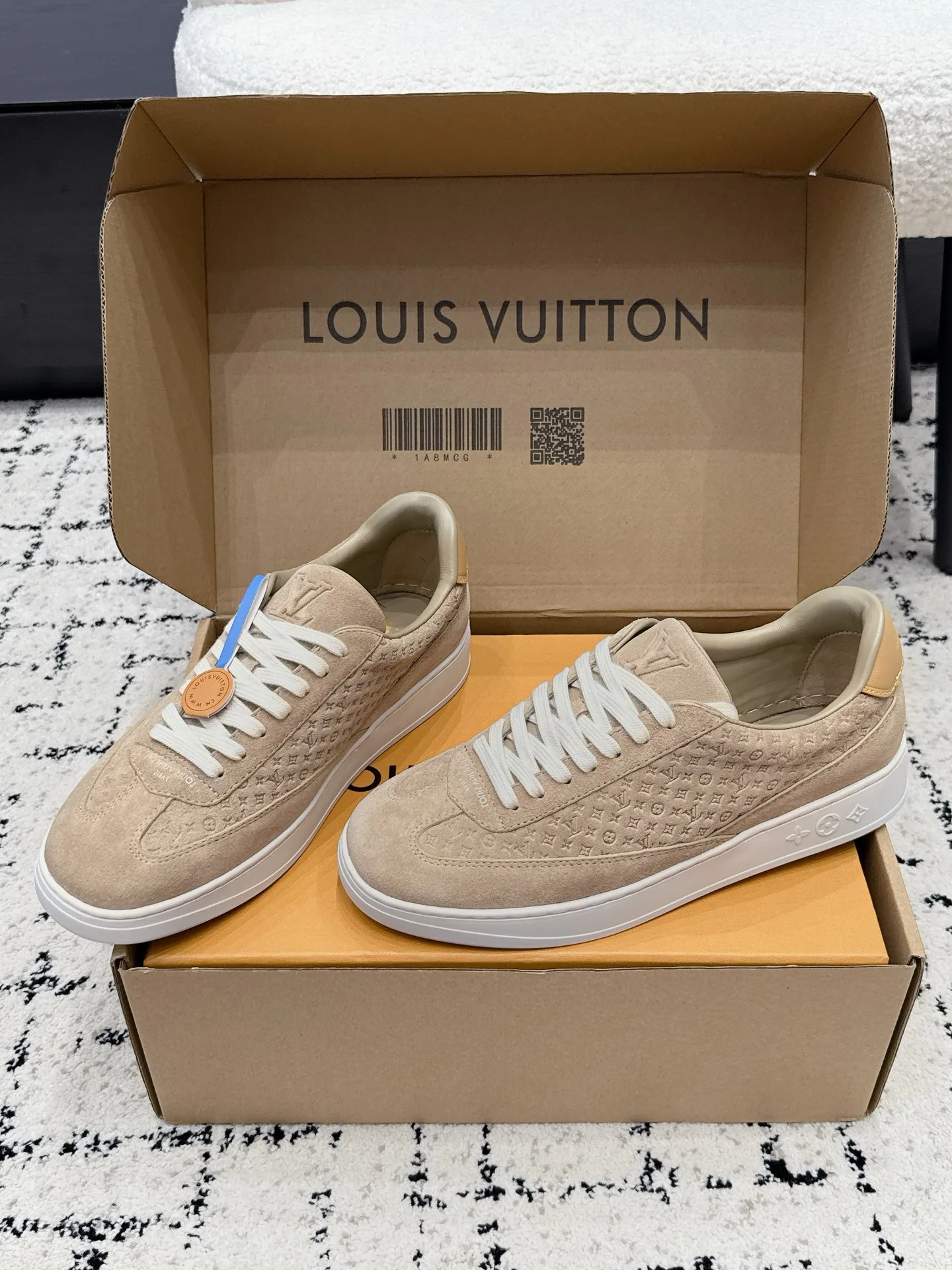 Men's Sneakers LOUIS VUITTON 17522825
