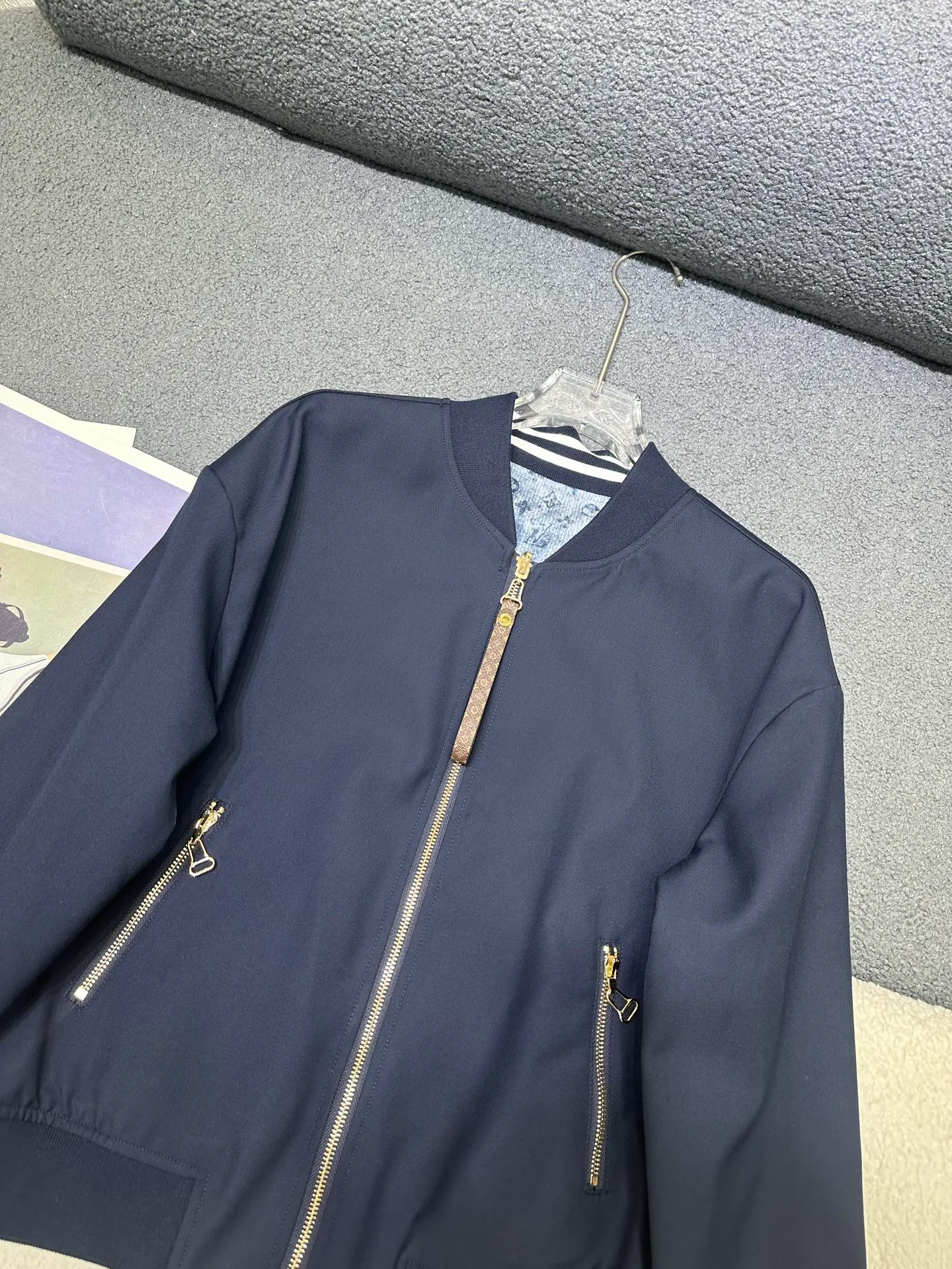 Women's Jackets And Down Jackets LOUIS VUITTON 18396729