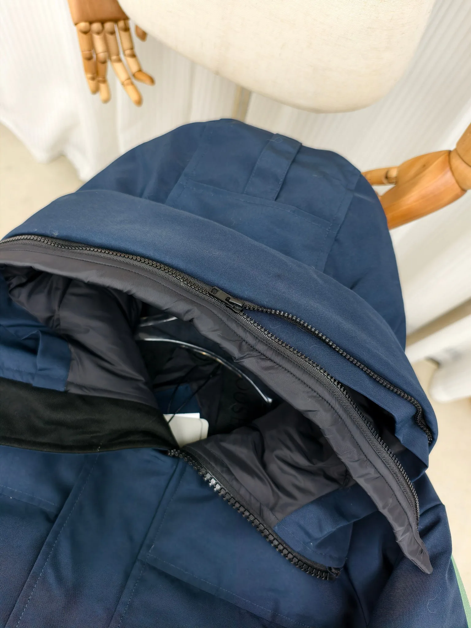 Куртки И Пуховики Мужские Canada Goose 18684537