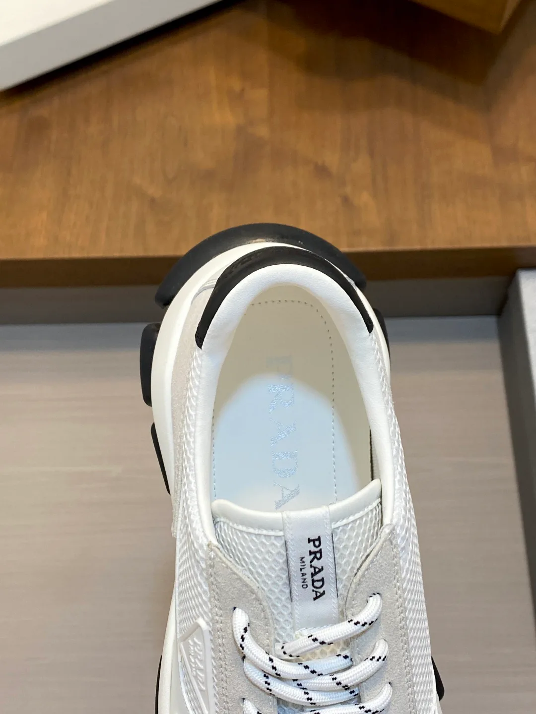 Men's Sneakers PRADA 18055225