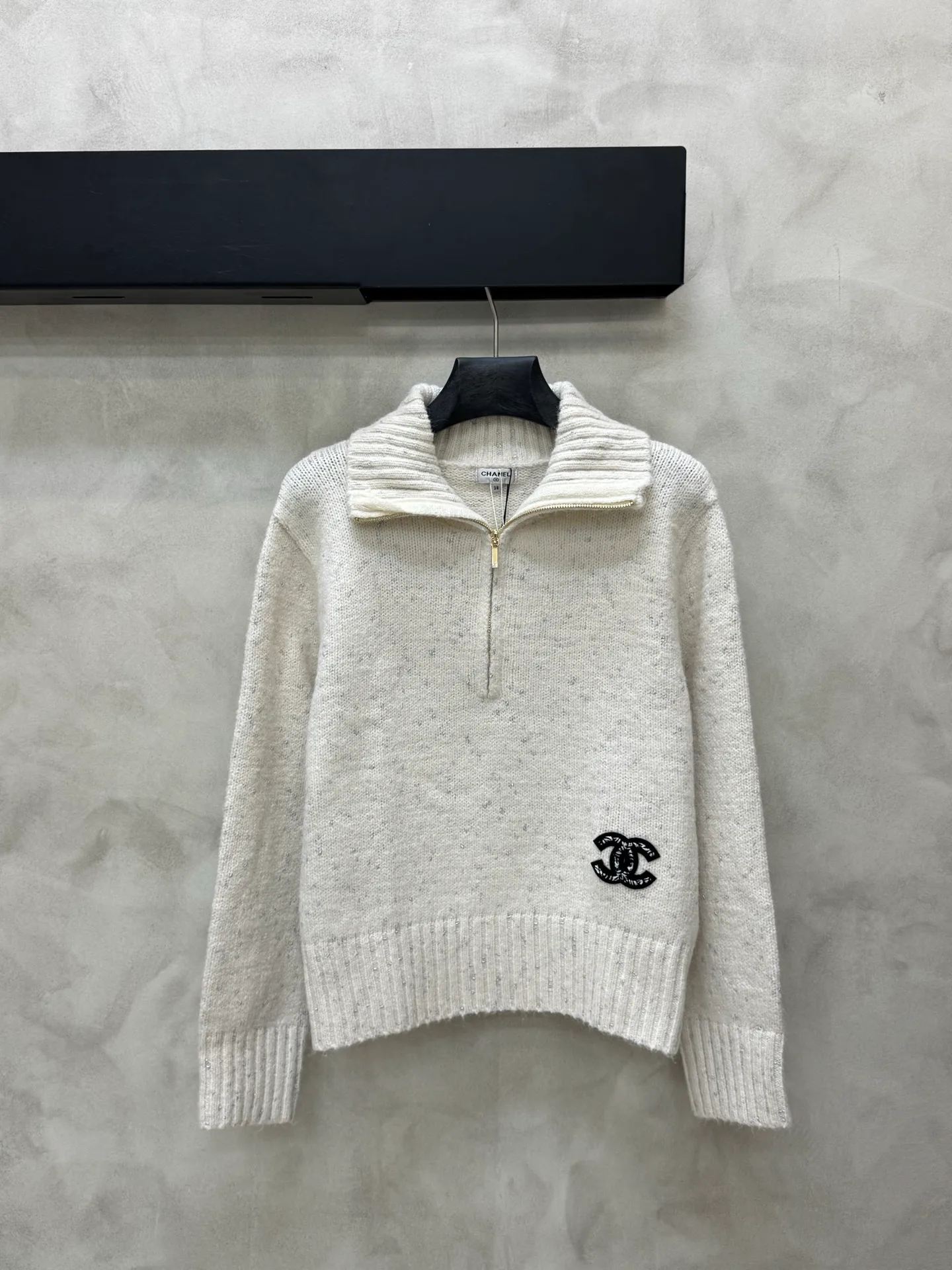 Women's Jumpers And Sweaters CHANEL 18138330