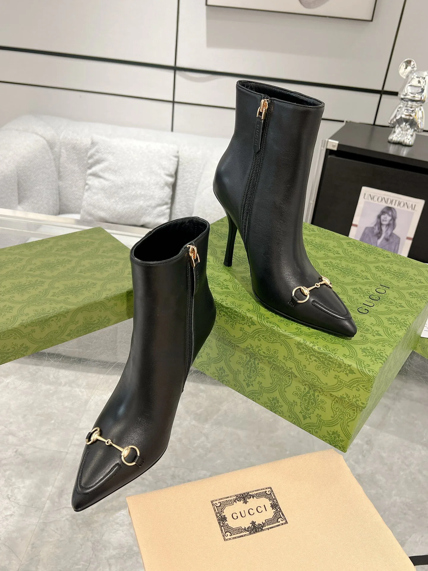 Women's Booties GUCCI 18421187
